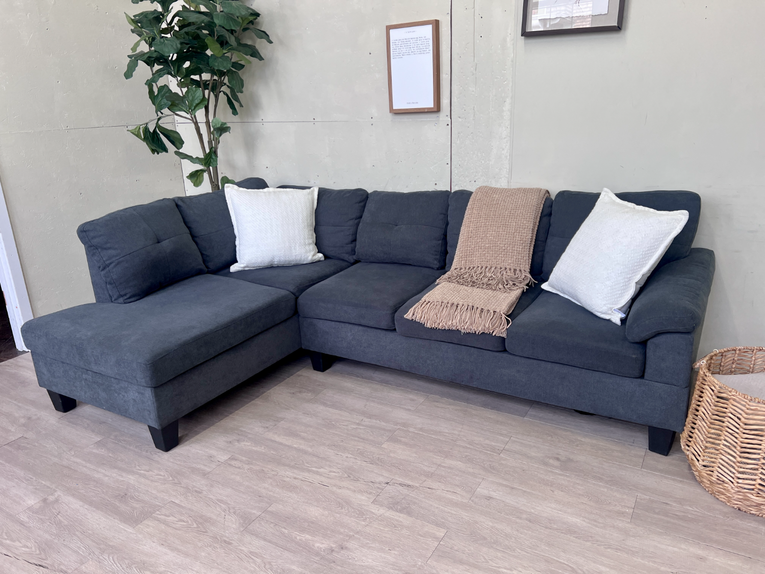 FREE DELIVERY! 🚚 - Blueish Gray Modern Tufted Sectional Couch with Chaise Image #2 | Ivy Store