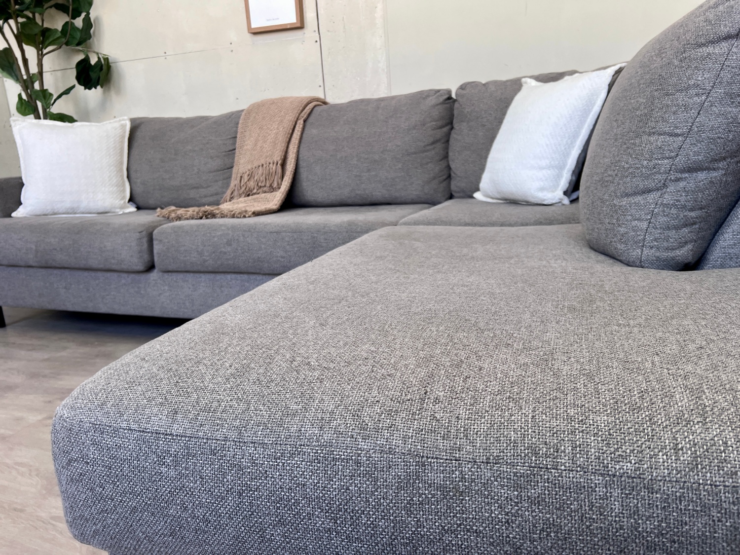 FREE DELIVERY! 🚚 - Gray MCM Deep-Seated Sectional Couch with Chaise image | Ivy Store