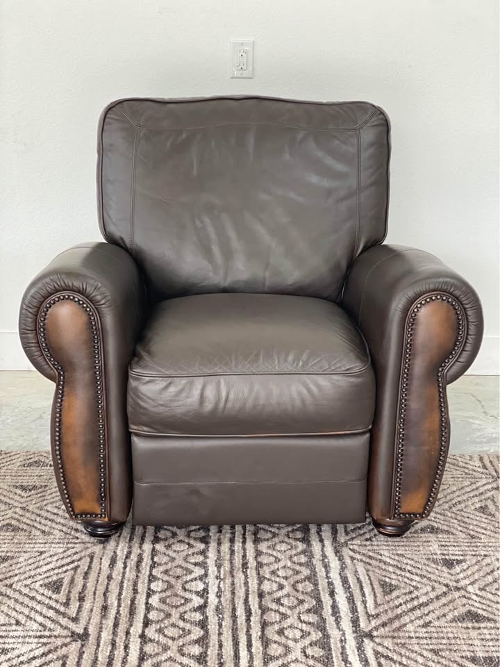All Leather Club Chair/Recliner image | Ivy Store