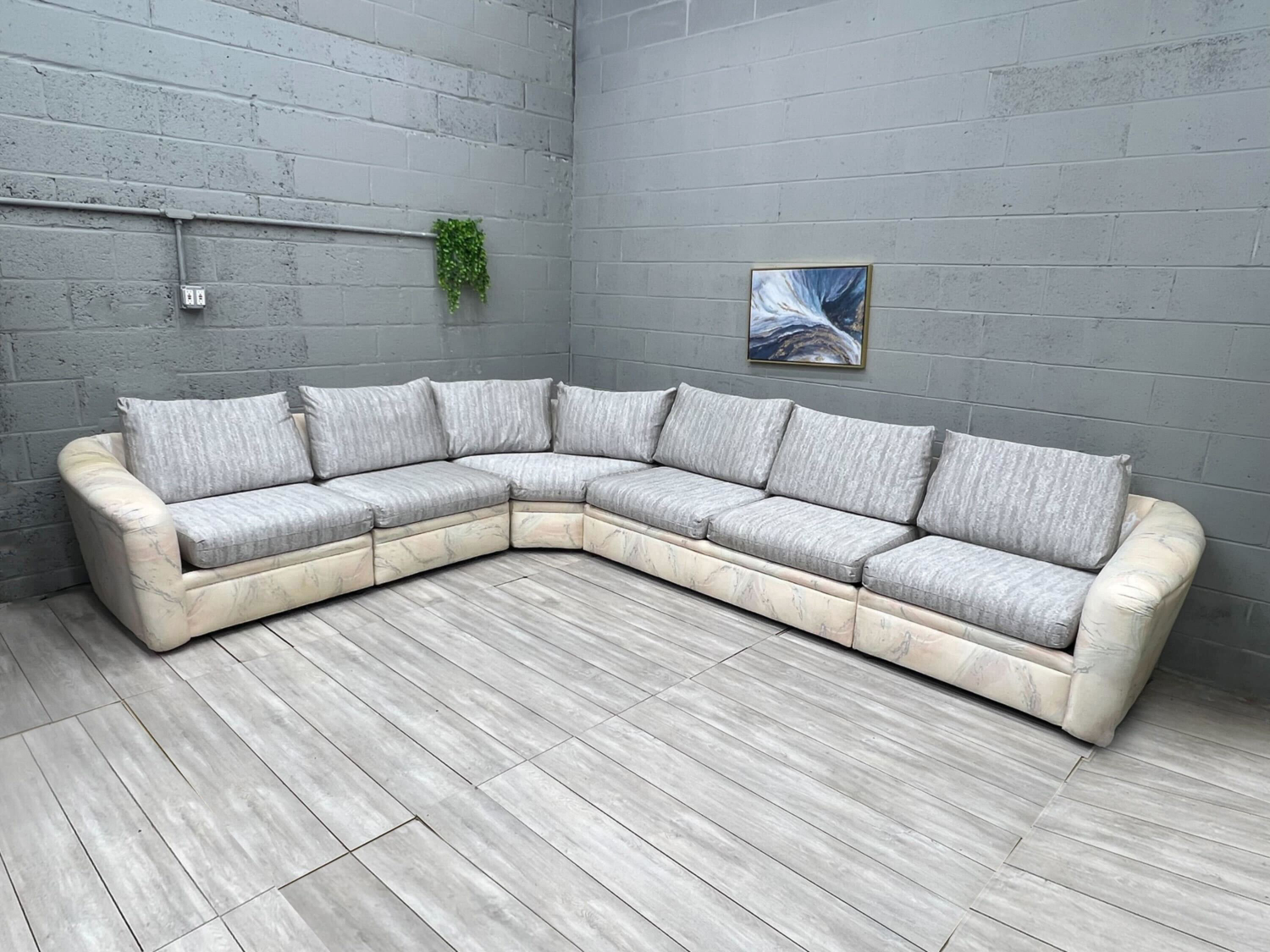 ( Free Delivery ) Vintage Rowe Furniture Large Gray Sectional Couch with Sleeper Image #2 | Ivy Store