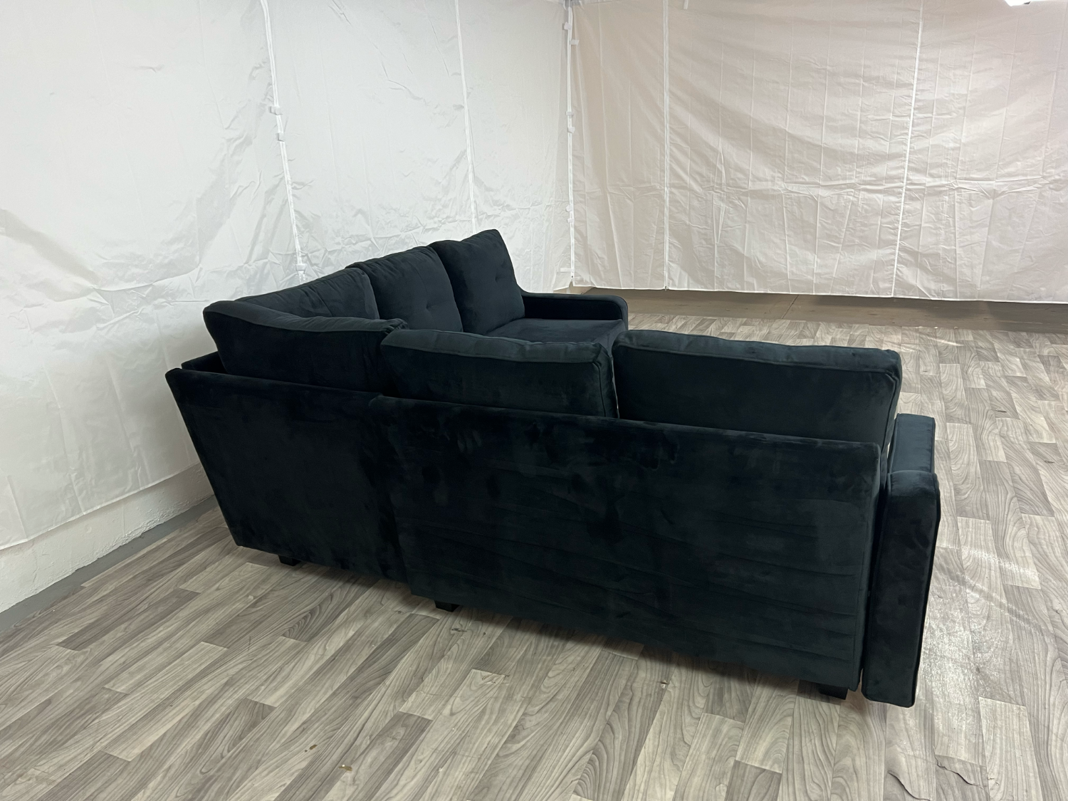 ( Delivery Available ) Modern Large Black Sectional Couch image | Ivy Store