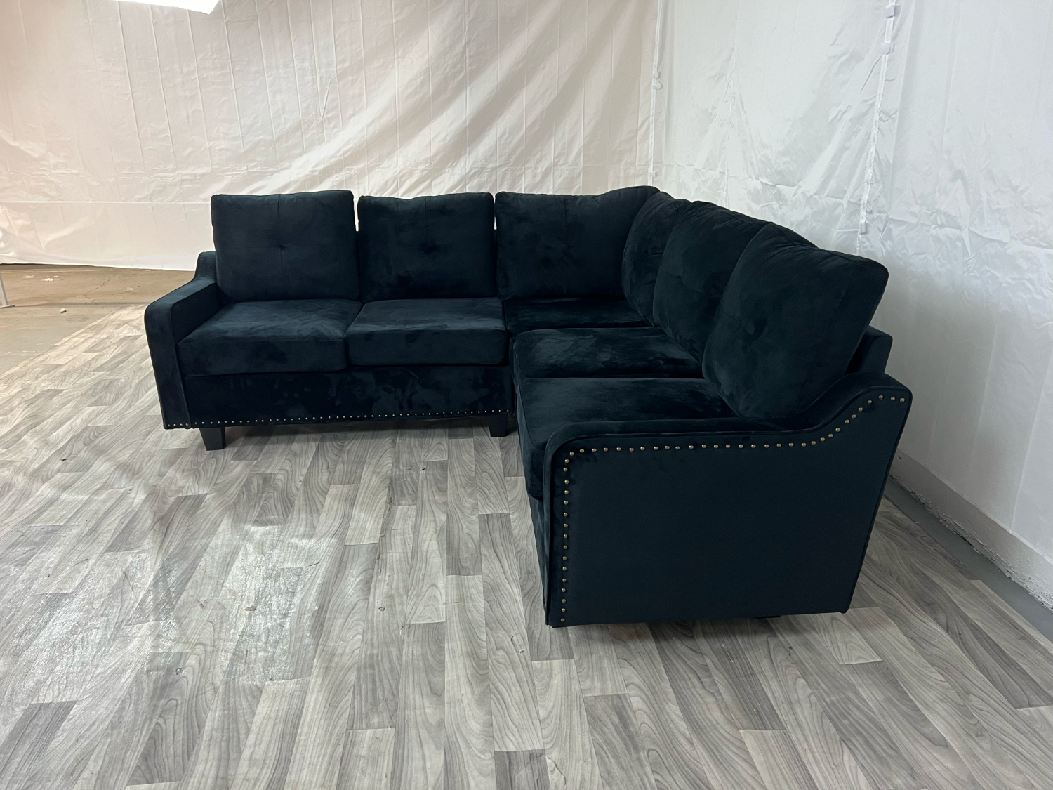 ( Delivery Available ) Modern Large Black Sectional Couch image | Ivy Store