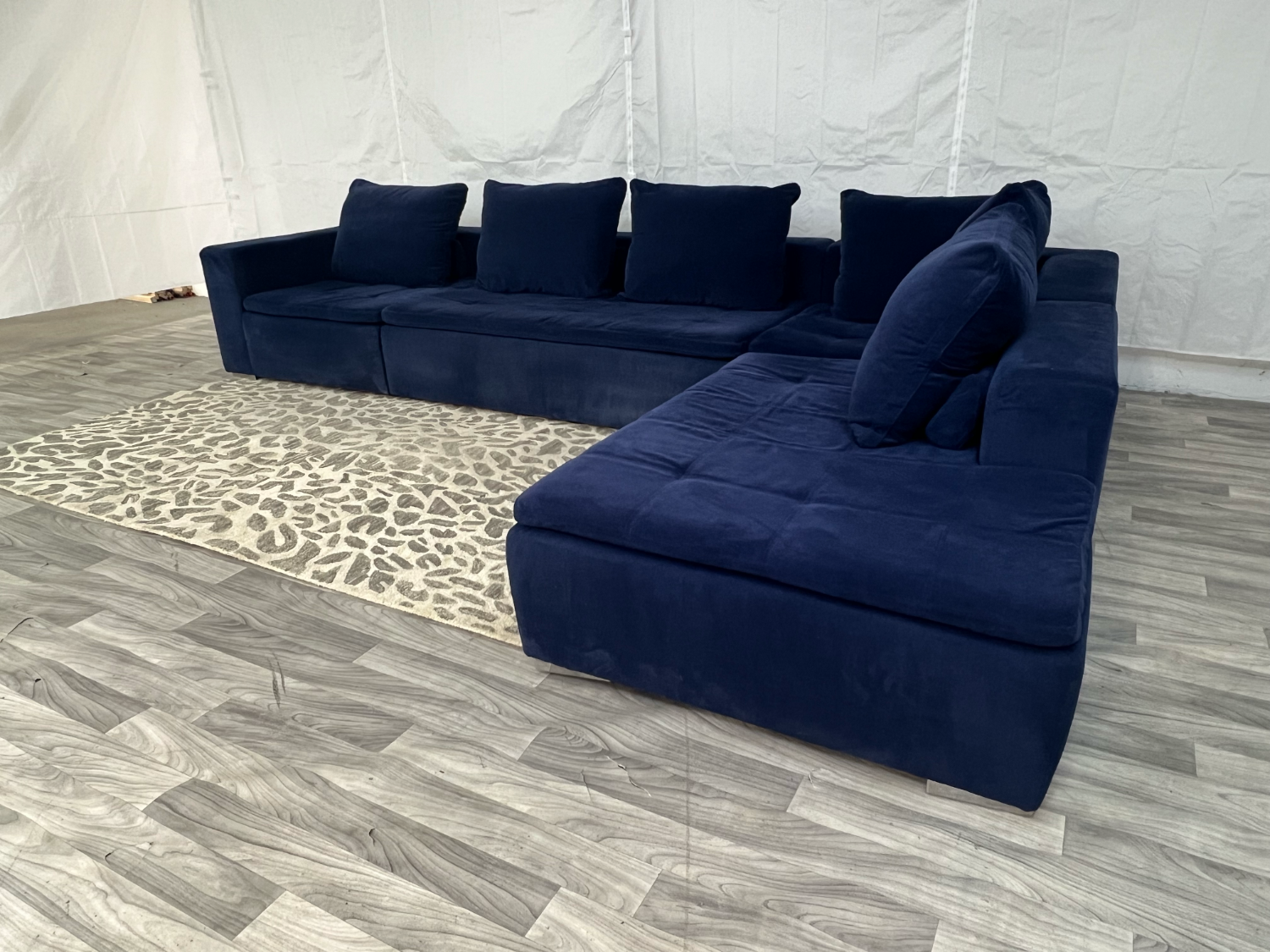 ( Delivery Available ) Boconcept Mezzo Large Blue Sectional Couch image | Ivy Store
