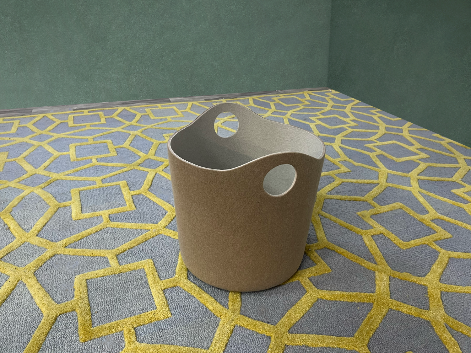 Delivery Available! 2Modern Tiggy Basket Image #2 | Ivy Store