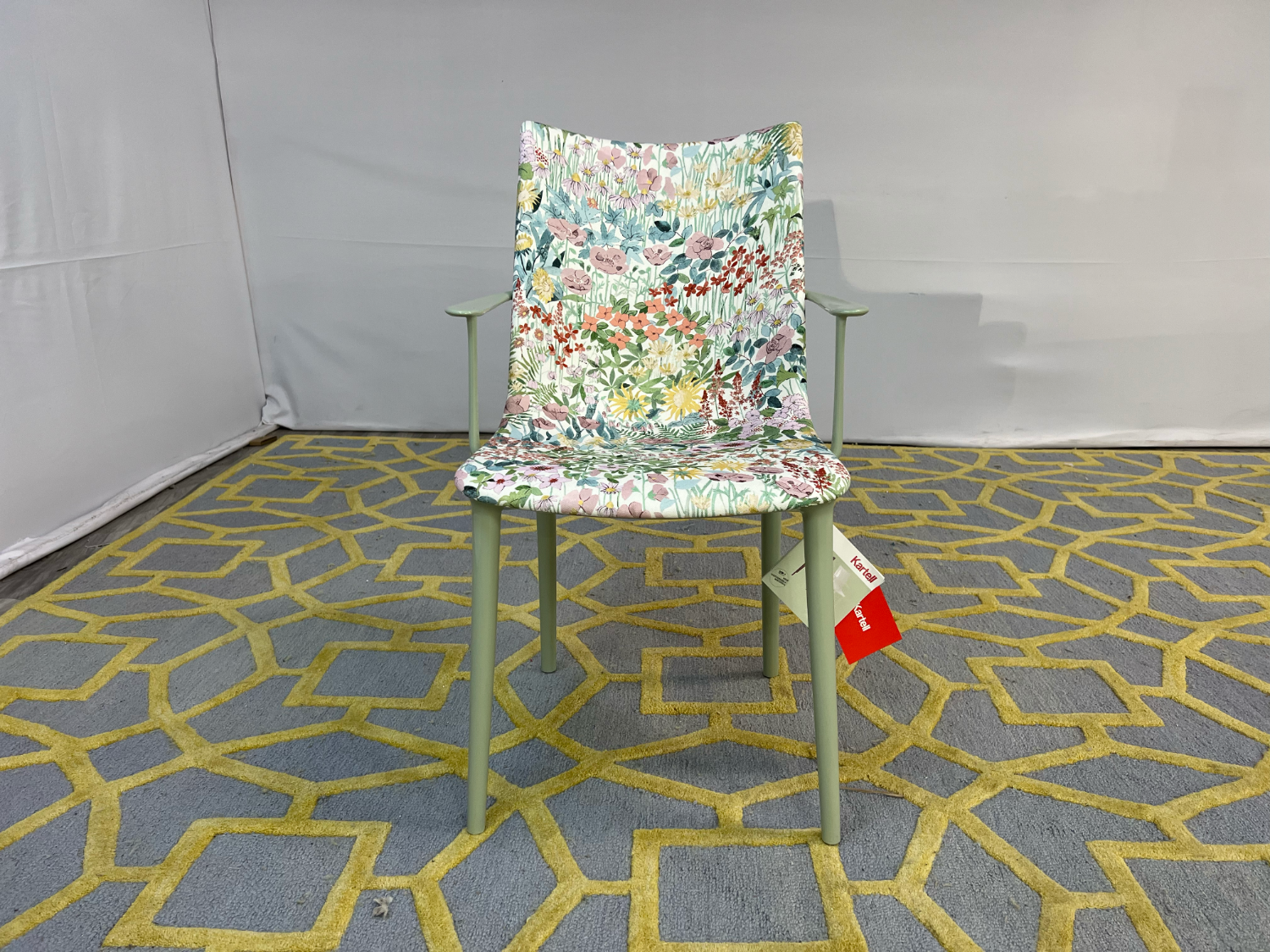 ( Delivery Available ) 2Modern Kartell H.H.H Liberty Armchair Image #1 | Ivy Store