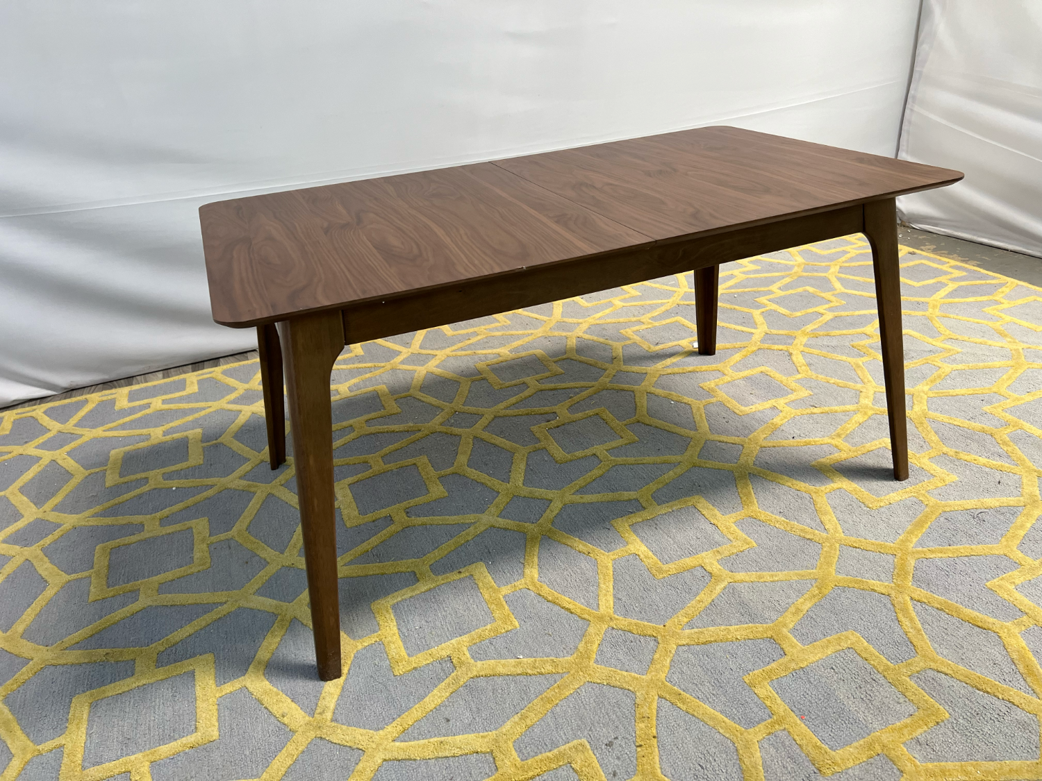 ( Delivery Available ) Hoft Venn Extendable Dining Table Image #2 | Ivy Store