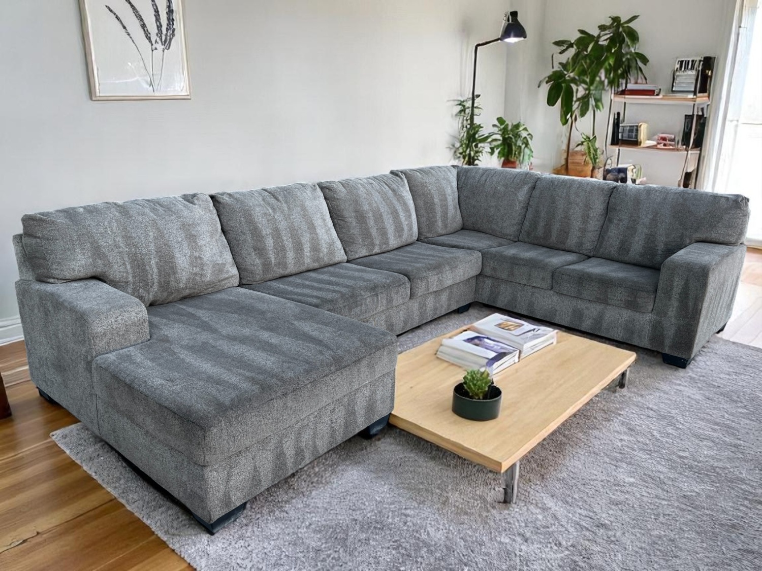 Sectional Sofa Couch 🛋️ | Like New + Delivery 🚚 Image #1 | Ivy Store