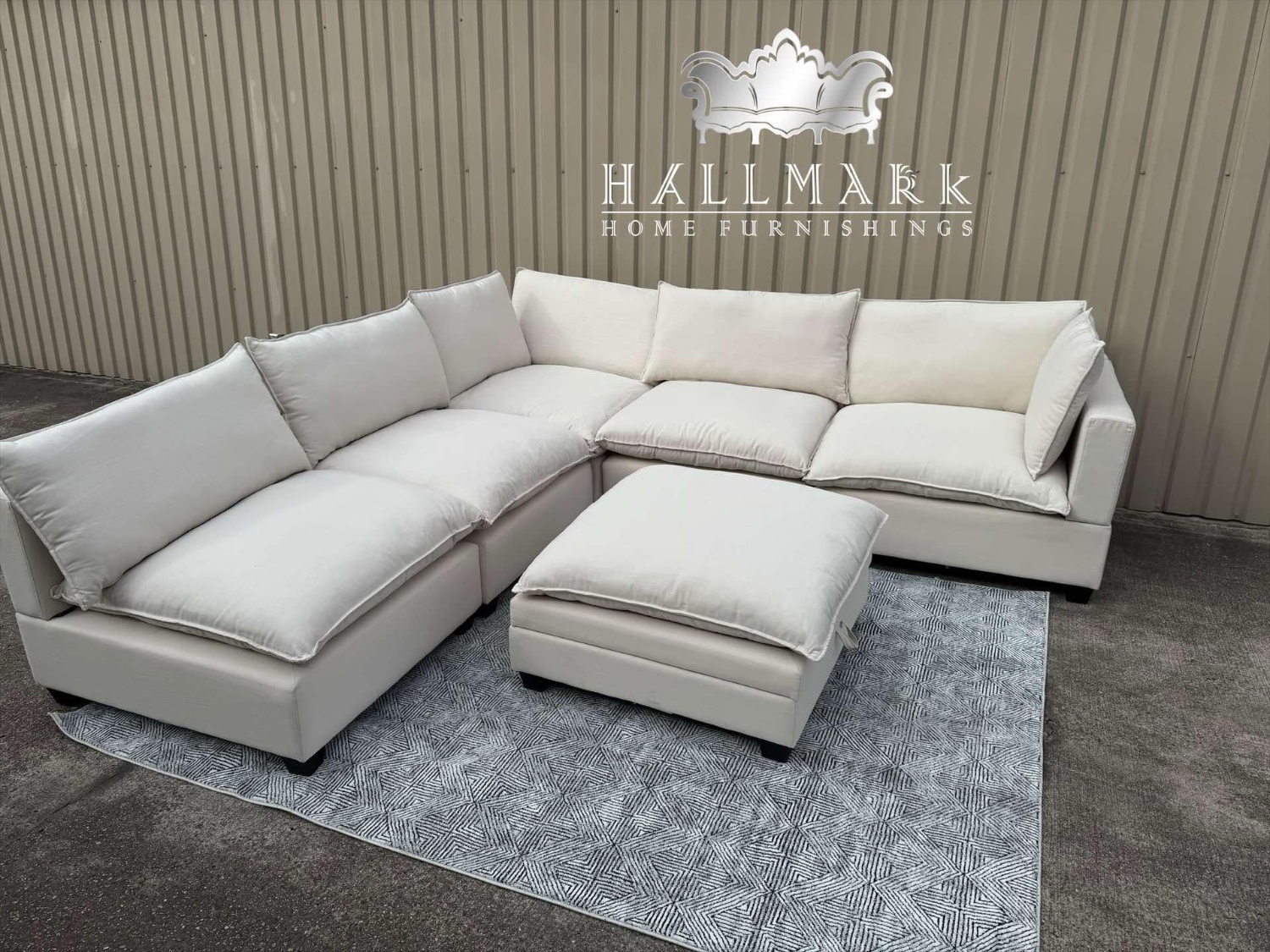 NEW Cloud Couch ! Sofa Delivery Available 🚚 Image #1 | Ivy Store