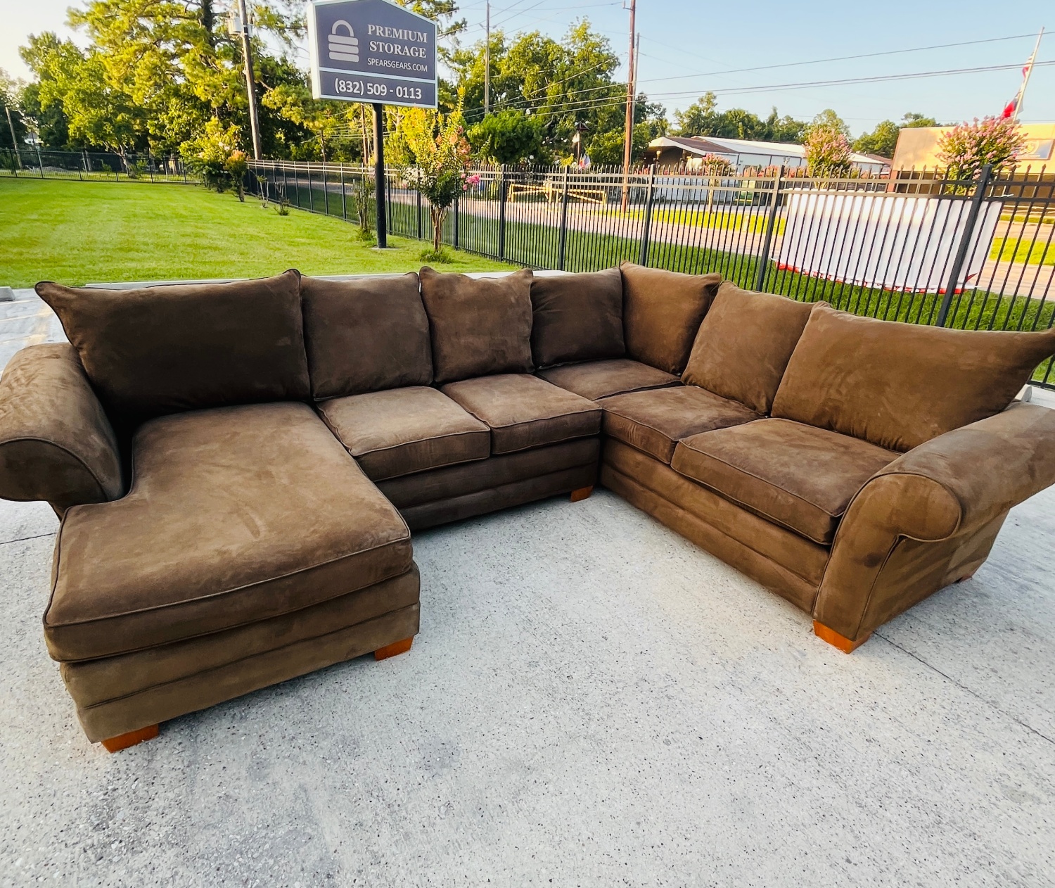 Large Brown Sectional Couch - Kevin Charles Retails for $2999 - Here $600 Image #2 | Ivy Store
