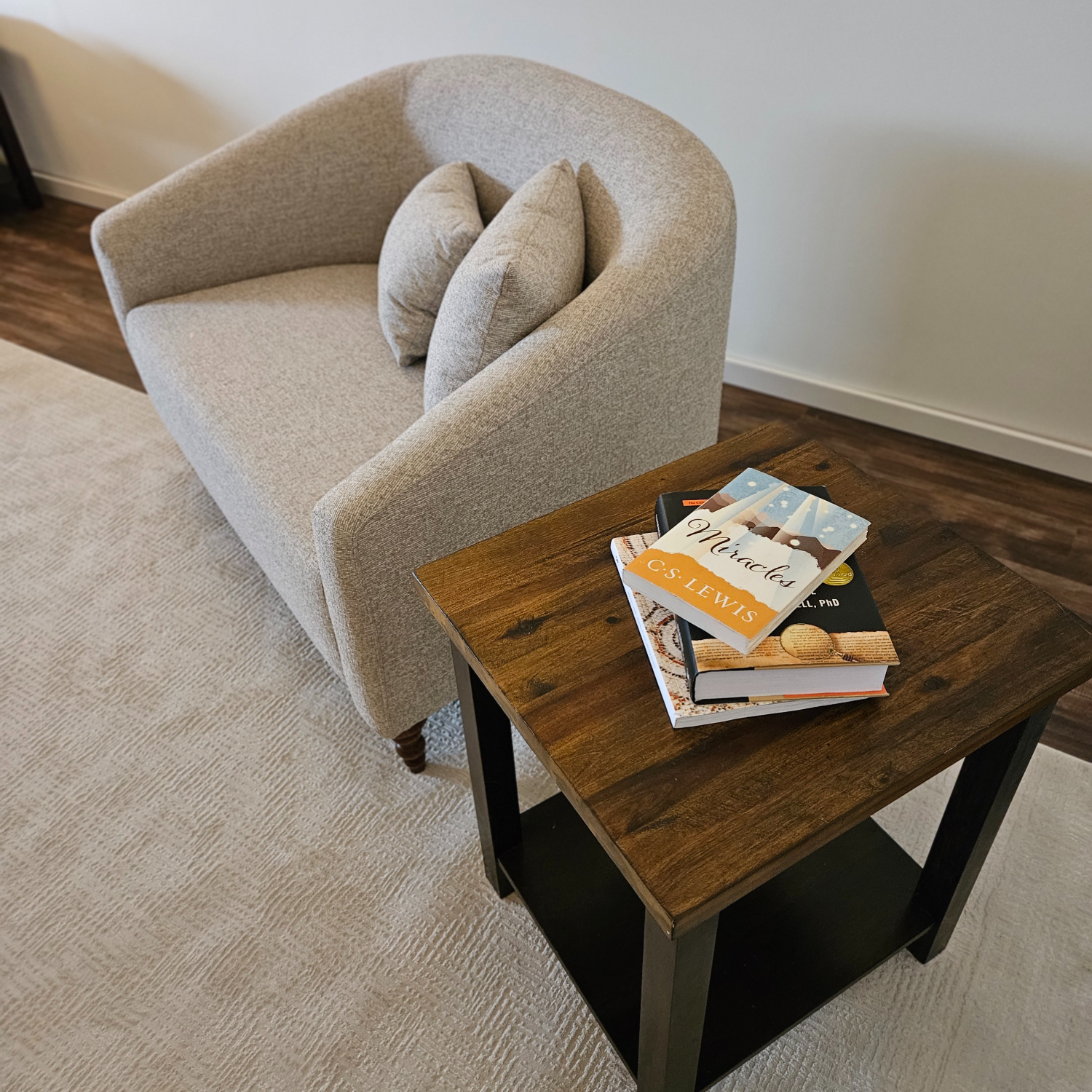 Chair and a Half Interior Define - Free Delivery Image #2 | Ivy Store