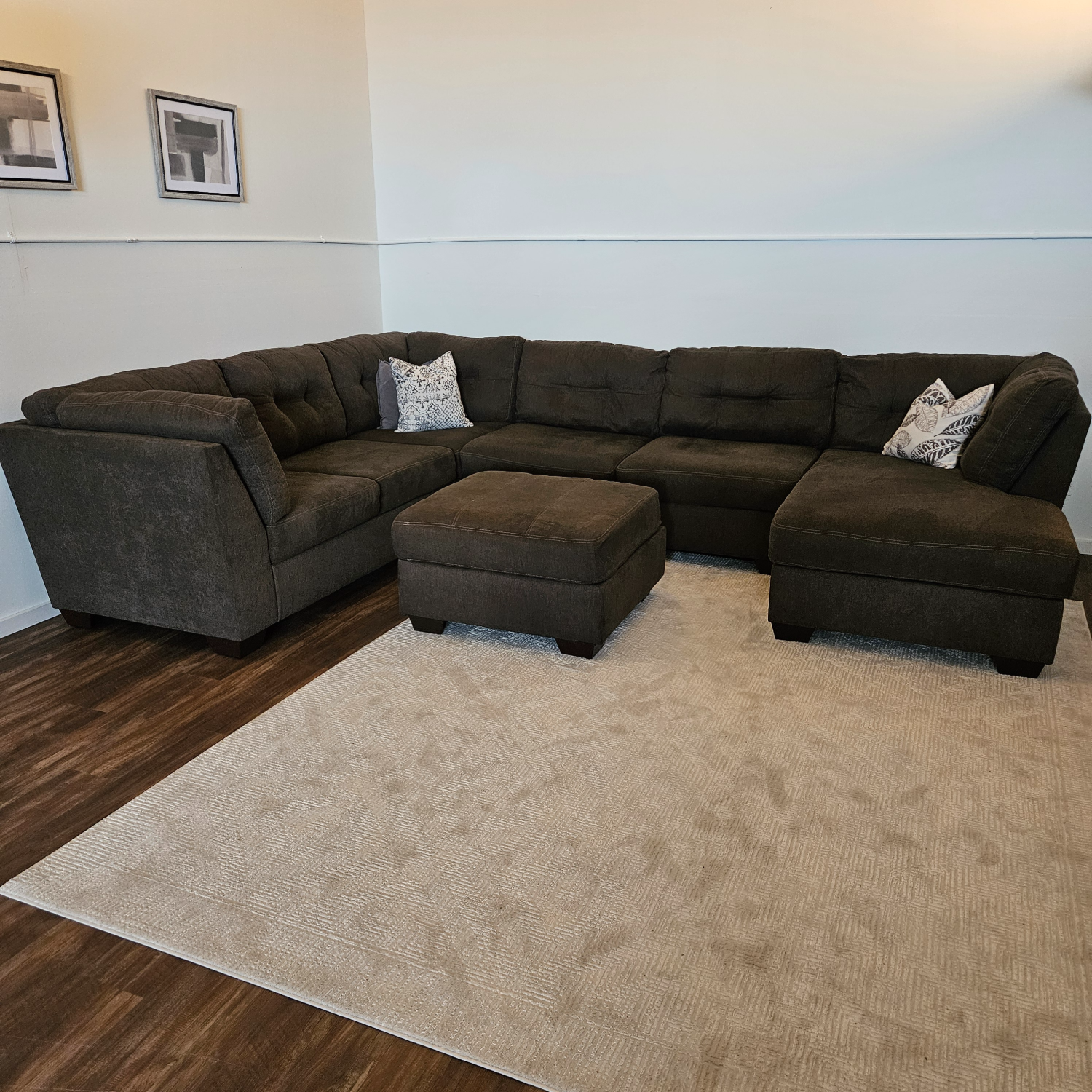 Free Delivery Sectional Couch Sofa and Chaise Image #1 | Ivy Store