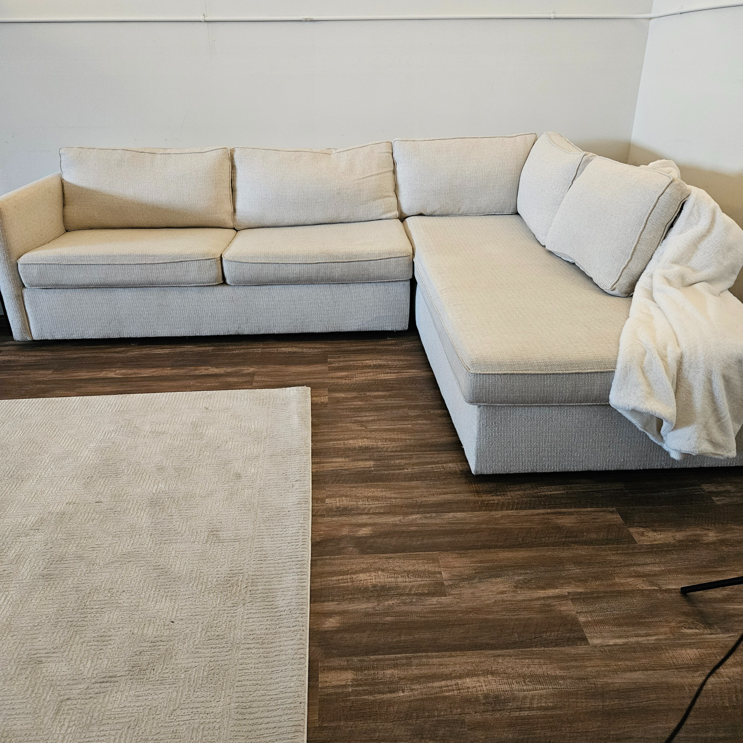 West Elm Harris Sectional Sleeper Couch - Free Delivery image | Ivy Store