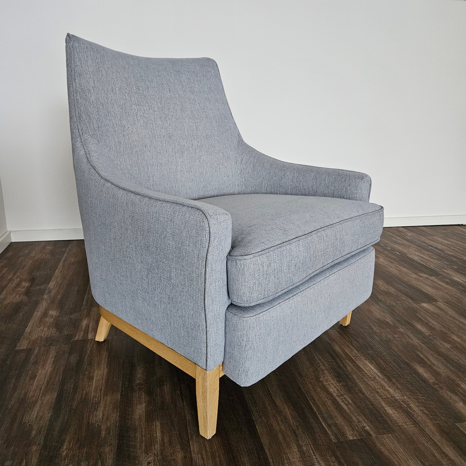 Beautiful Accent Chair High Edn - Free Delivery Image #1 | Ivy Store