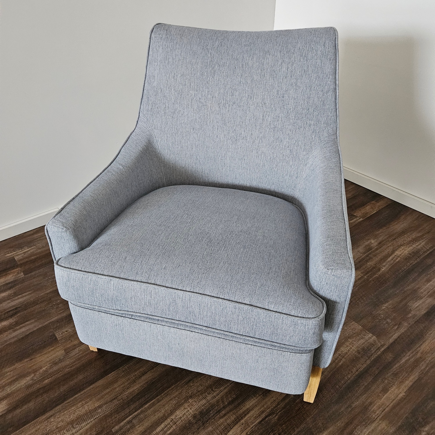 Beautiful Accent Chair High Edn - Free Delivery Image #2 | Ivy Store