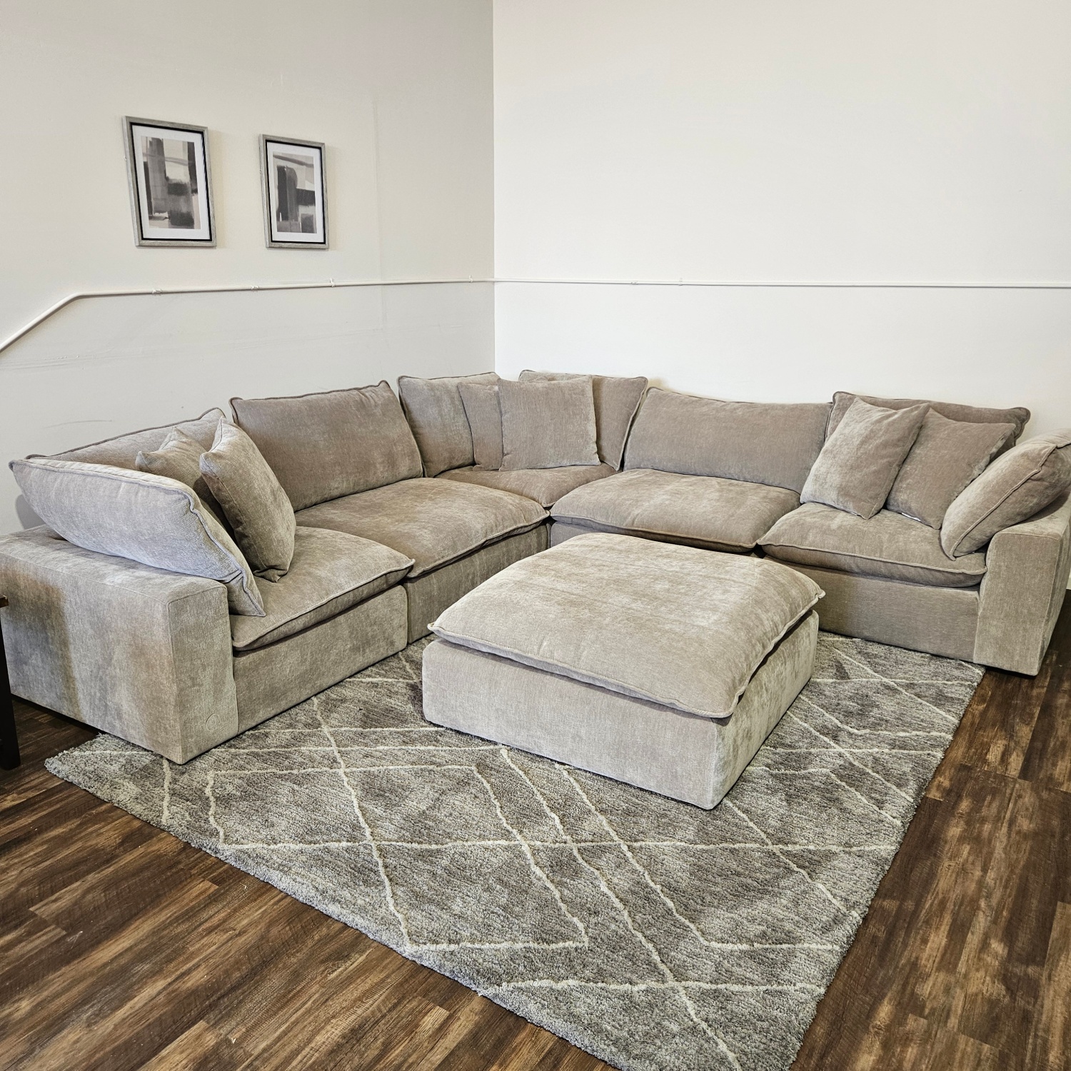 New Sereen Cloud Sectional - FREE DELIVERY image | Ivy Store