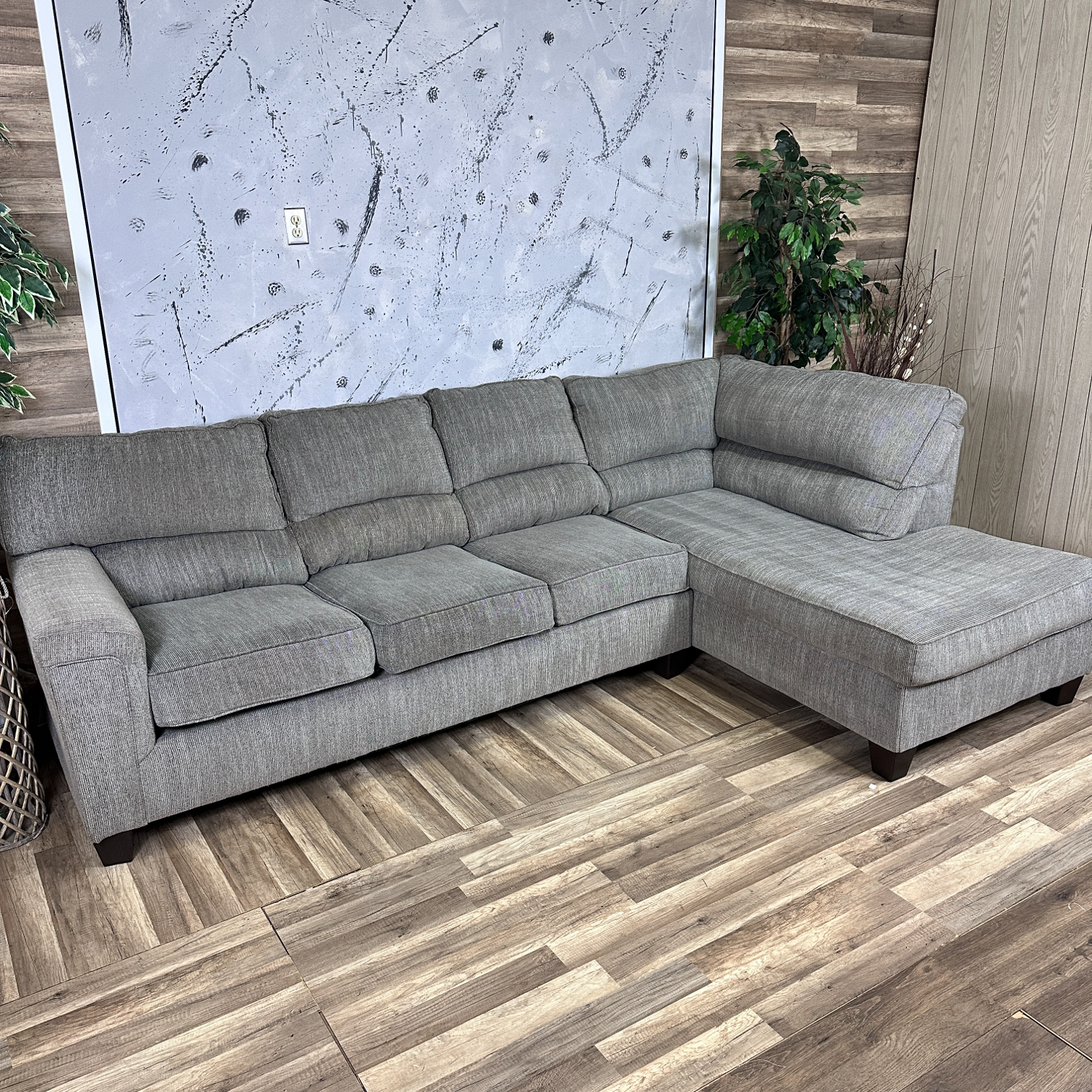 I Deliver - Grey 2-Piece Sectional Couch  Image #2 | Ivy Store