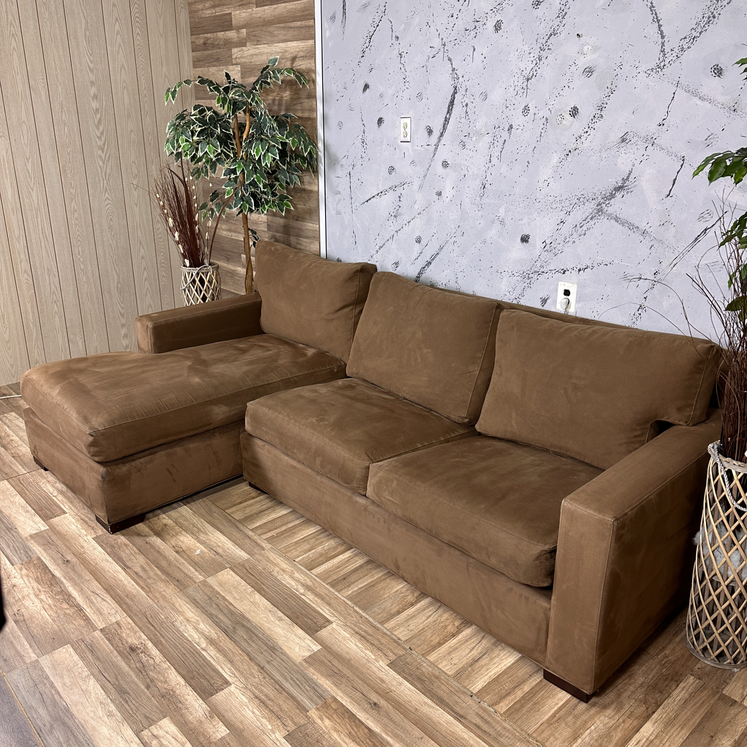 Crate & Barrel - Brown "Axis" Sectional Couch W/ Pull Out Sleeper (retails for $4,000) image | Ivy Store