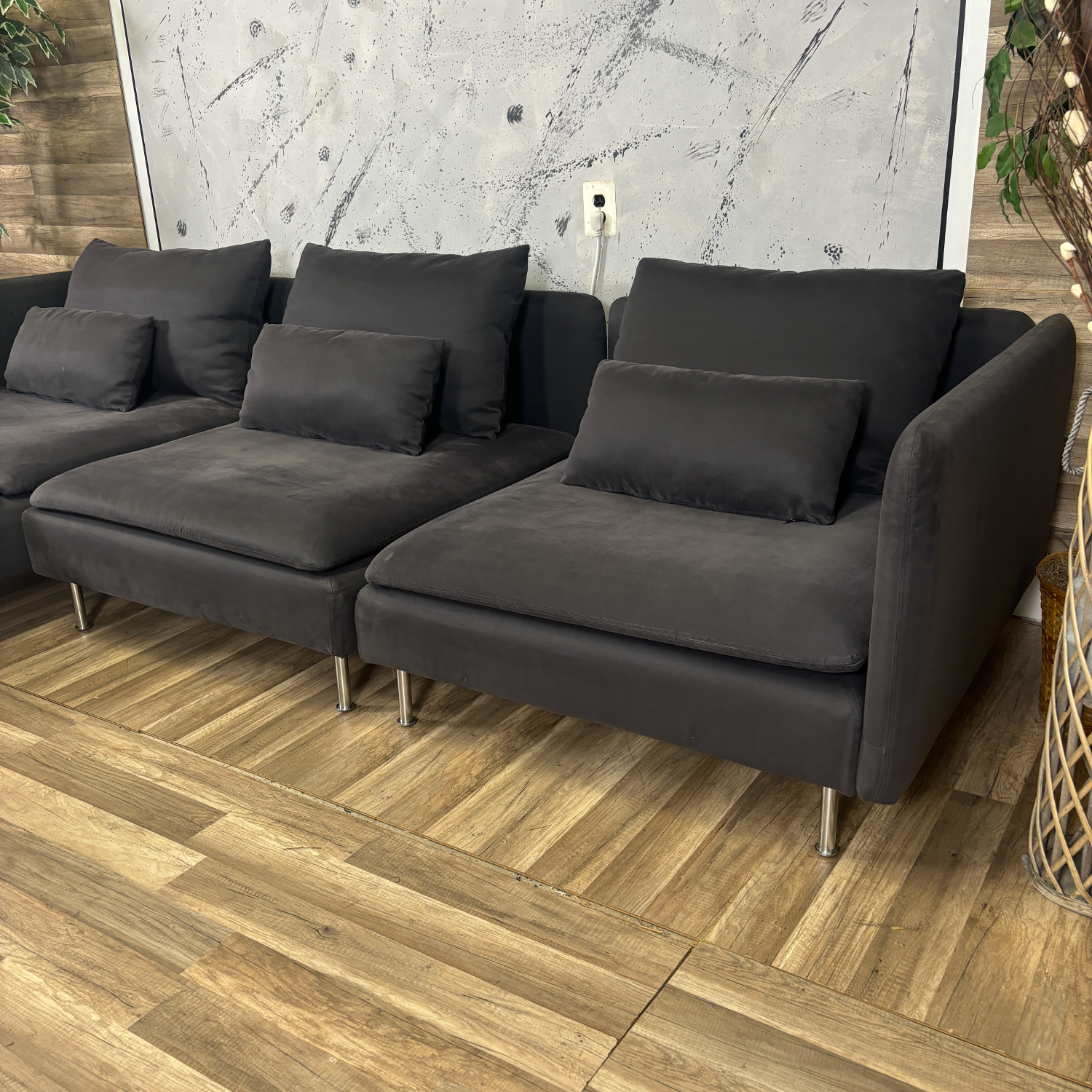 I Deliver - IKEA SODERHAM Sectional Couch  image | Ivy Store