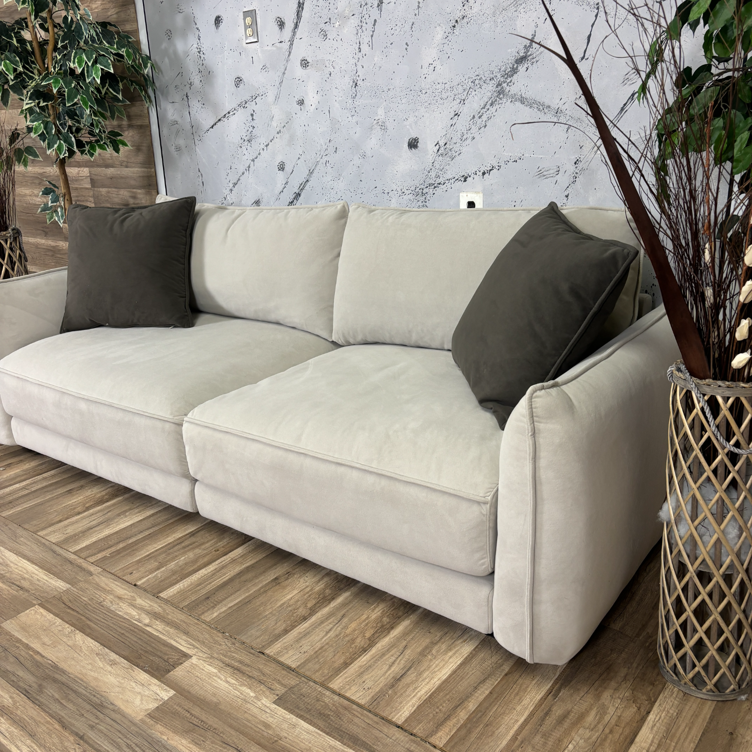 I Deliver -COMFY 2-Piece Bob's Furniture Sectional image | Ivy Store
