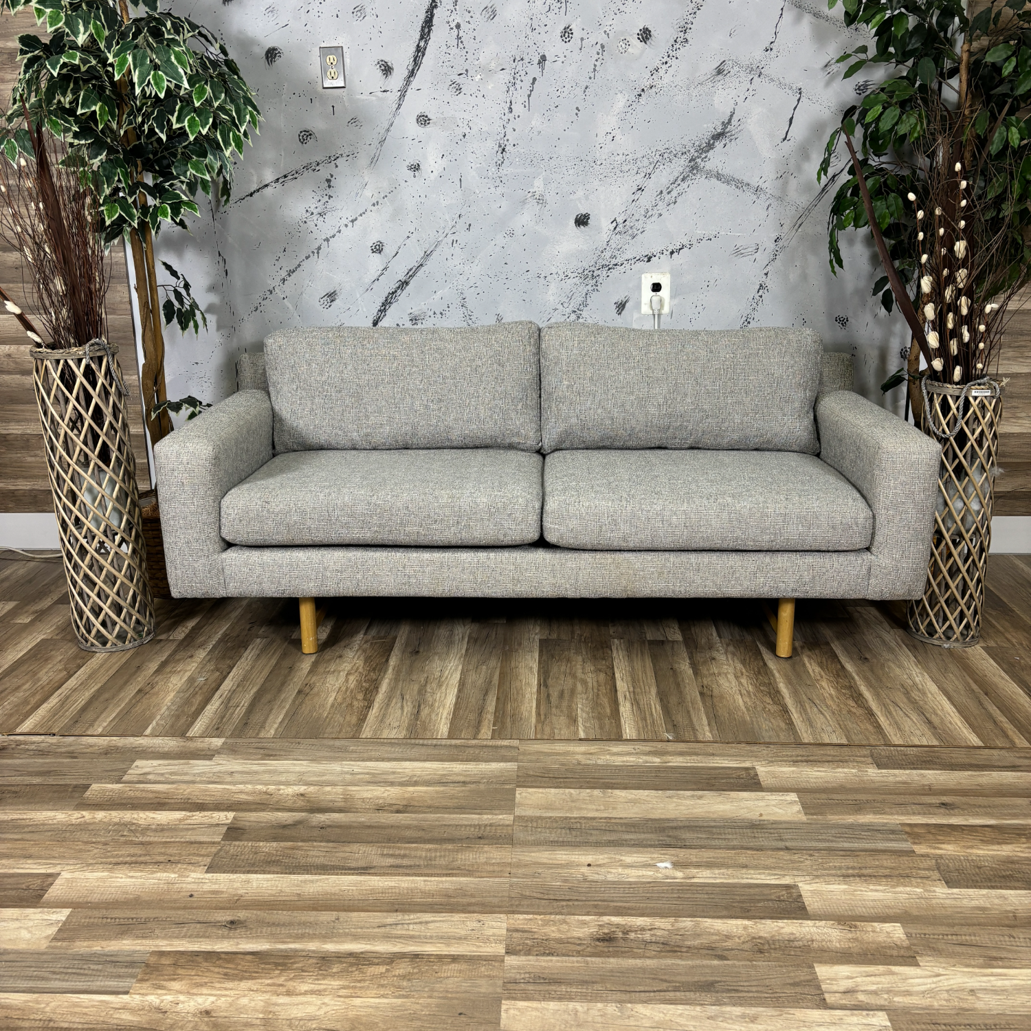 I Deliver - LIKE NEW West Elm Eddy 74' Image #1 | Ivy Store