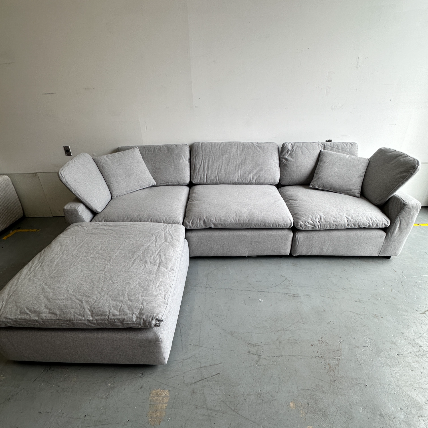 Free Delivery - Light Grey Modular Cloud Couch Sectional (Brand New) image | Ivy Store
