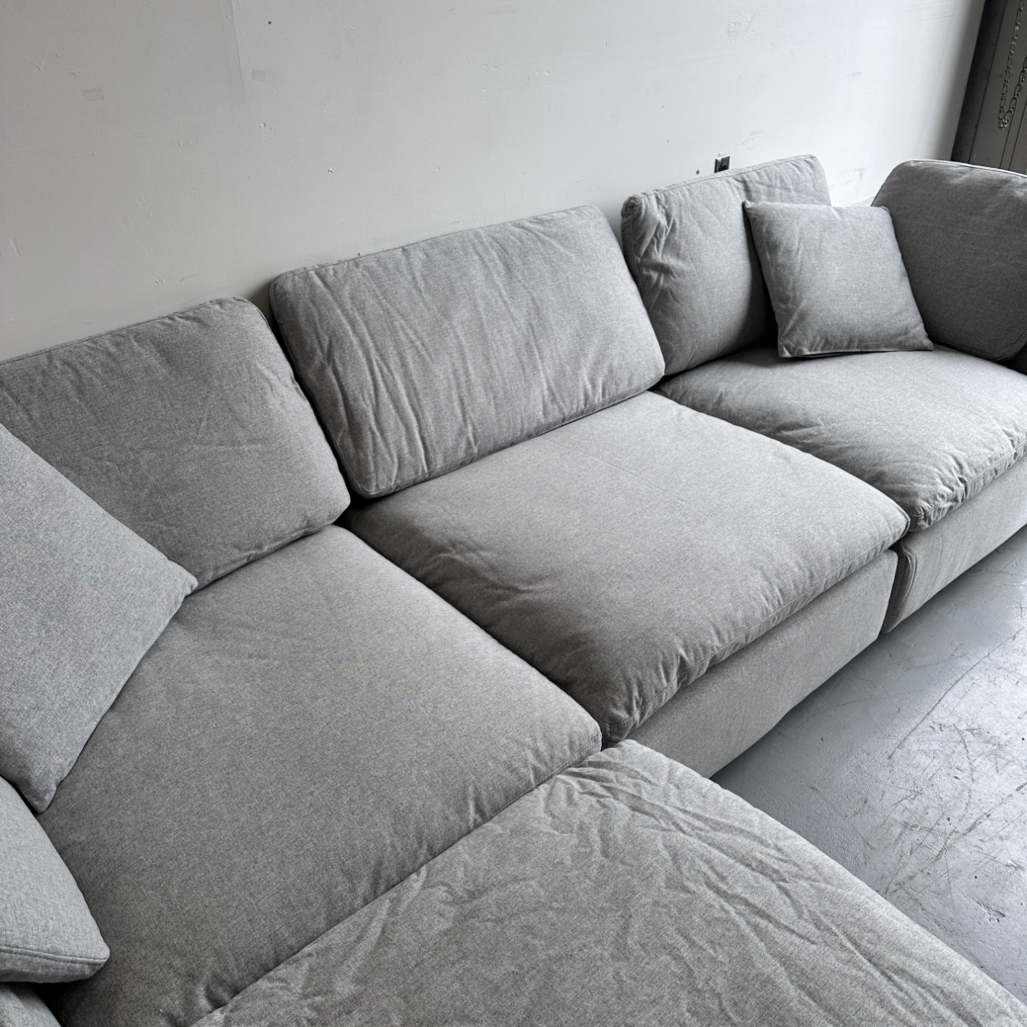 Free Delivery - Light Grey Modular Cloud Couch Sectional (Brand New) image | Ivy Store