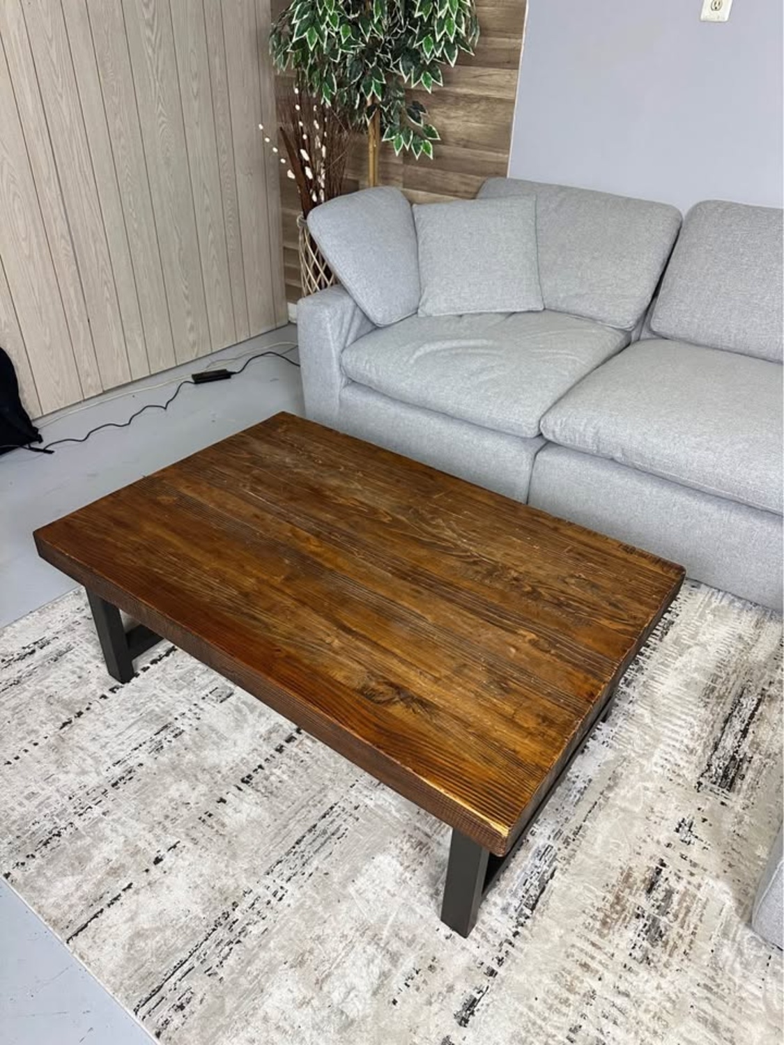 Pottery Barn Griffin Metal & Wood Slab Coffee Table – Like New! image | Ivy Store