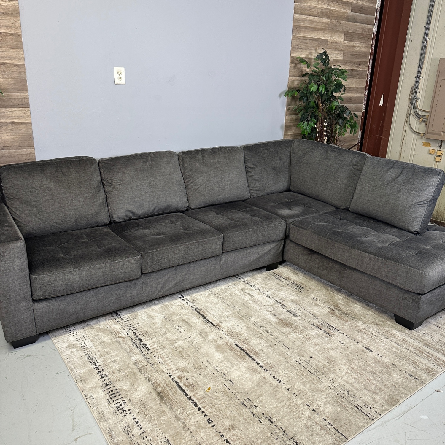 Grey Sectional "Owensbe" From Ashleys - Delivery Available Image #2 | Ivy Store