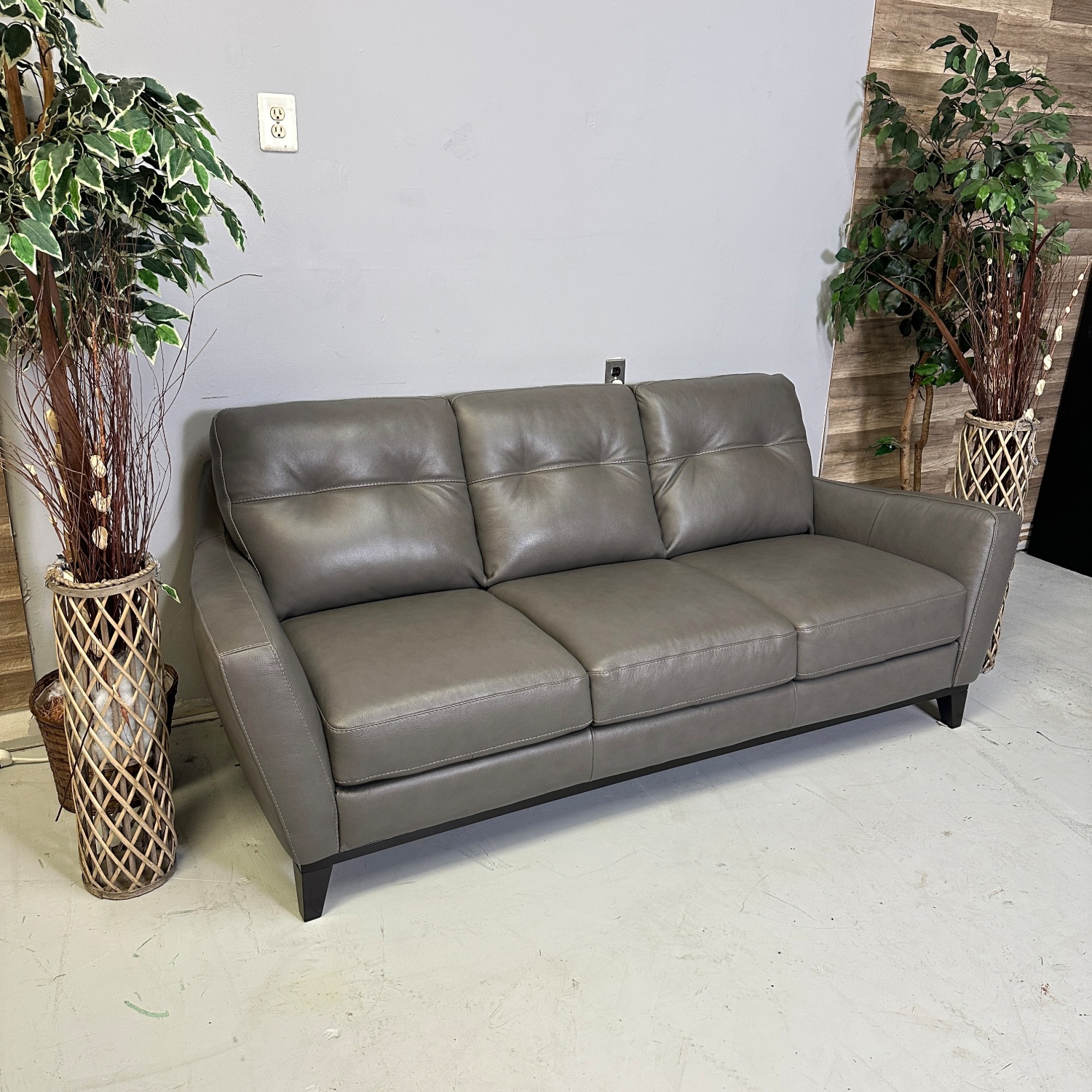 Natuzzi Genuine Leather Grey Sofa - Delivery Available Image #2 | Ivy Store