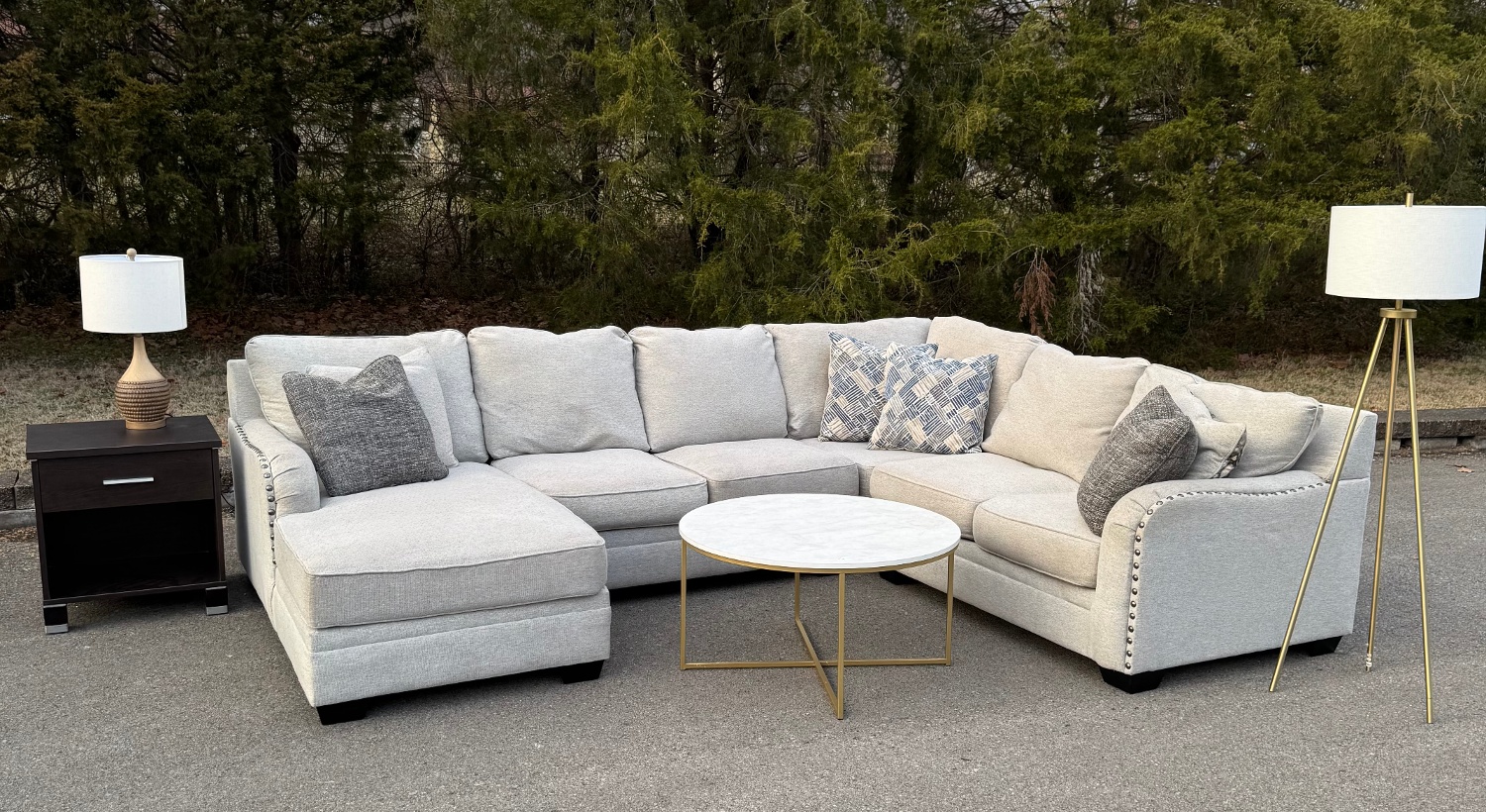 🚐 Delivery Available! 'Ashley Furniture' Gray 4 Piece U-Sectional with XL Chaise! Image #1 | Ivy Store