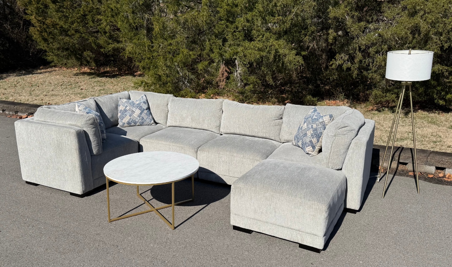 6 Piece Modular Sectional 🚚 Delivery Available 🚚 Image #1 | Ivy Store