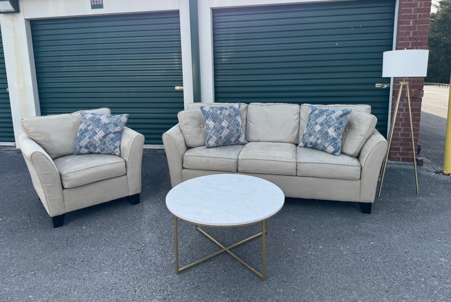 Couch + Oversized Chair Set! 🚚 Delivery Available 🚚 Image #1 | Ivy Store