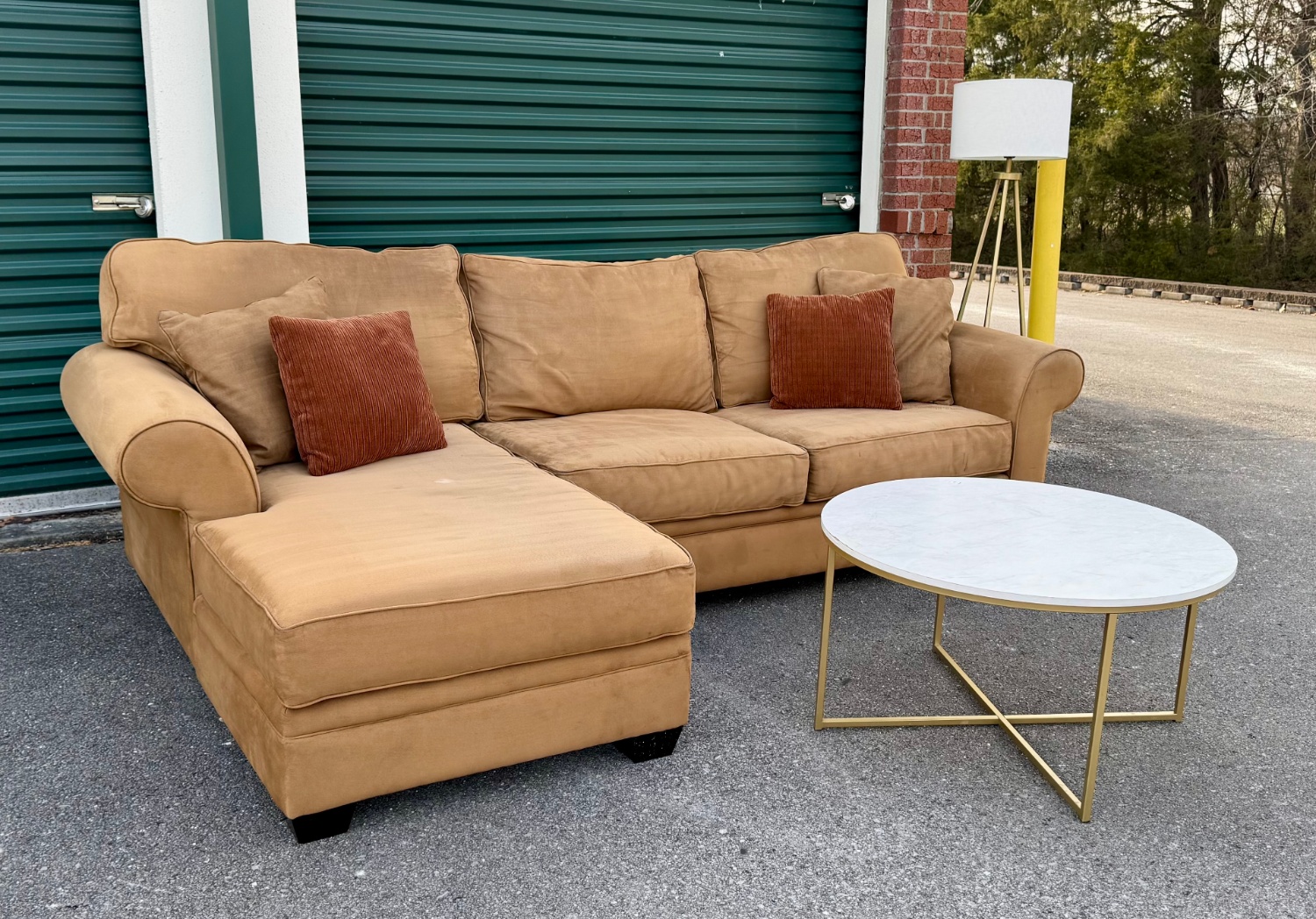 2 Piece L-Sectional with Chaise! 🚚 Delivery Available 🚚 Image #1 | Ivy Store