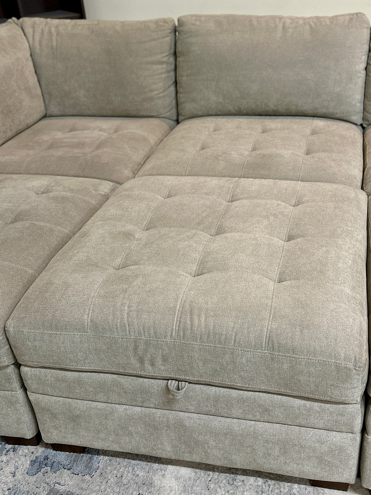 🚚 DELIVERY! Modular Thomasville Tisdale Sectional Sofa image | Ivy Store