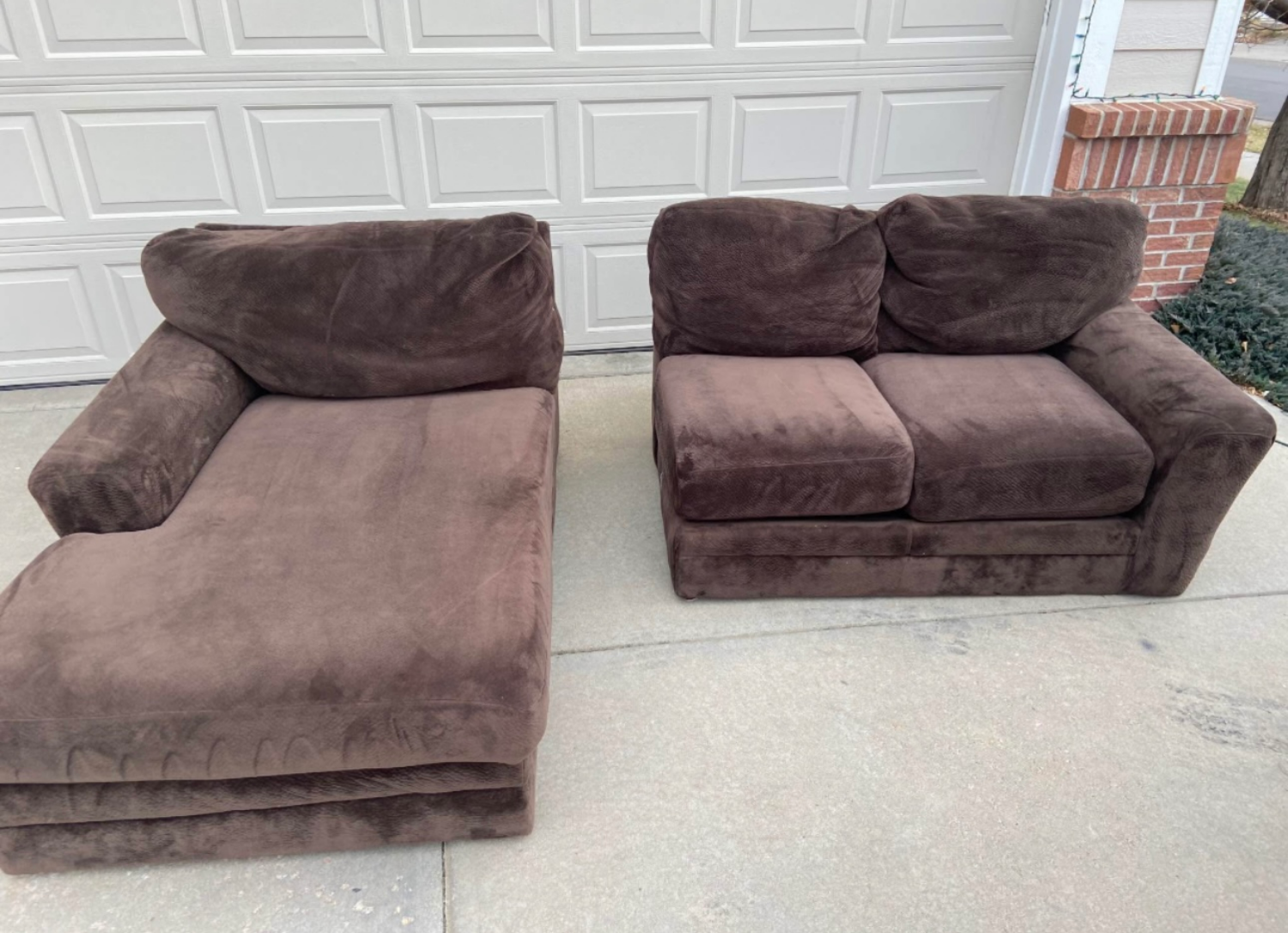 🚚 DELIVERY! Microfiber Sectional Sofa w/ Chaise Image #2 | Ivy Store