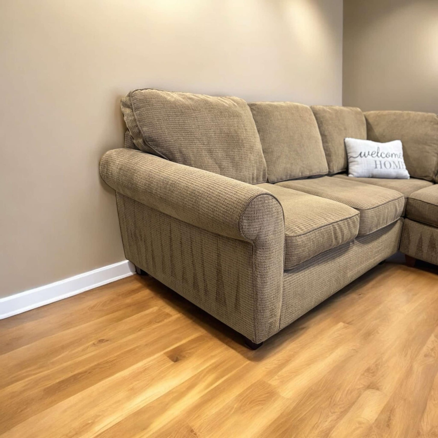 Brown Bauhaus Sectional Couch (DELIVERY AVAILABLE) image | Ivy Store