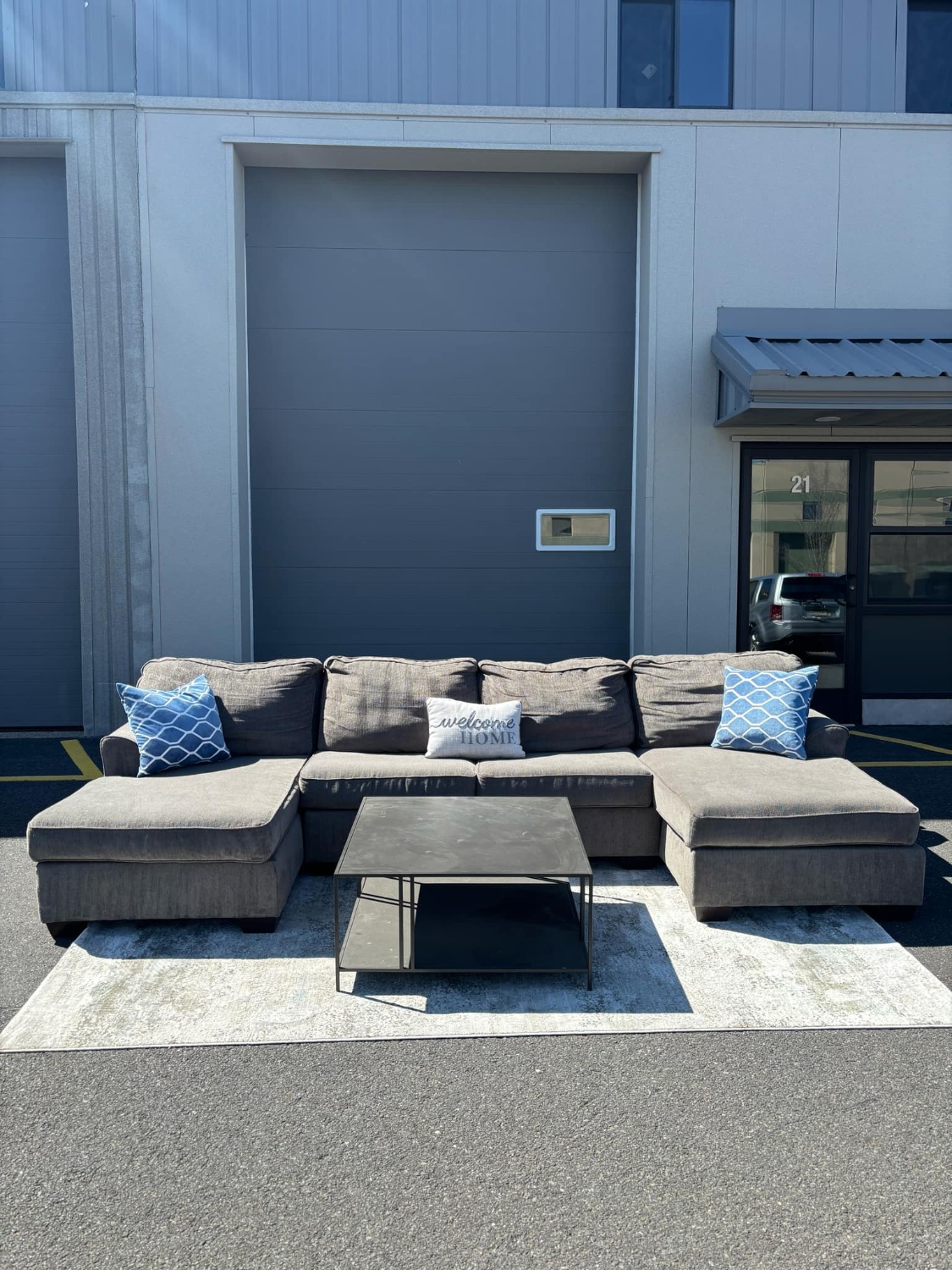 Ashley Furniture double chaise Sectional Couch (DELIVERY AVAILABLE) Image #1 | Ivy Store
