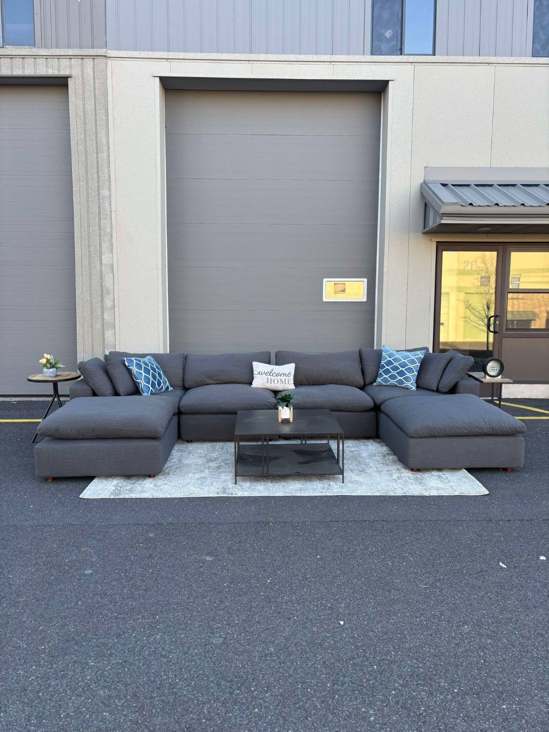 Modway Commix Down-Filled 6PC Modular Sectional (DELIVERY AVAILABLE ) Image #1 | Ivy Store