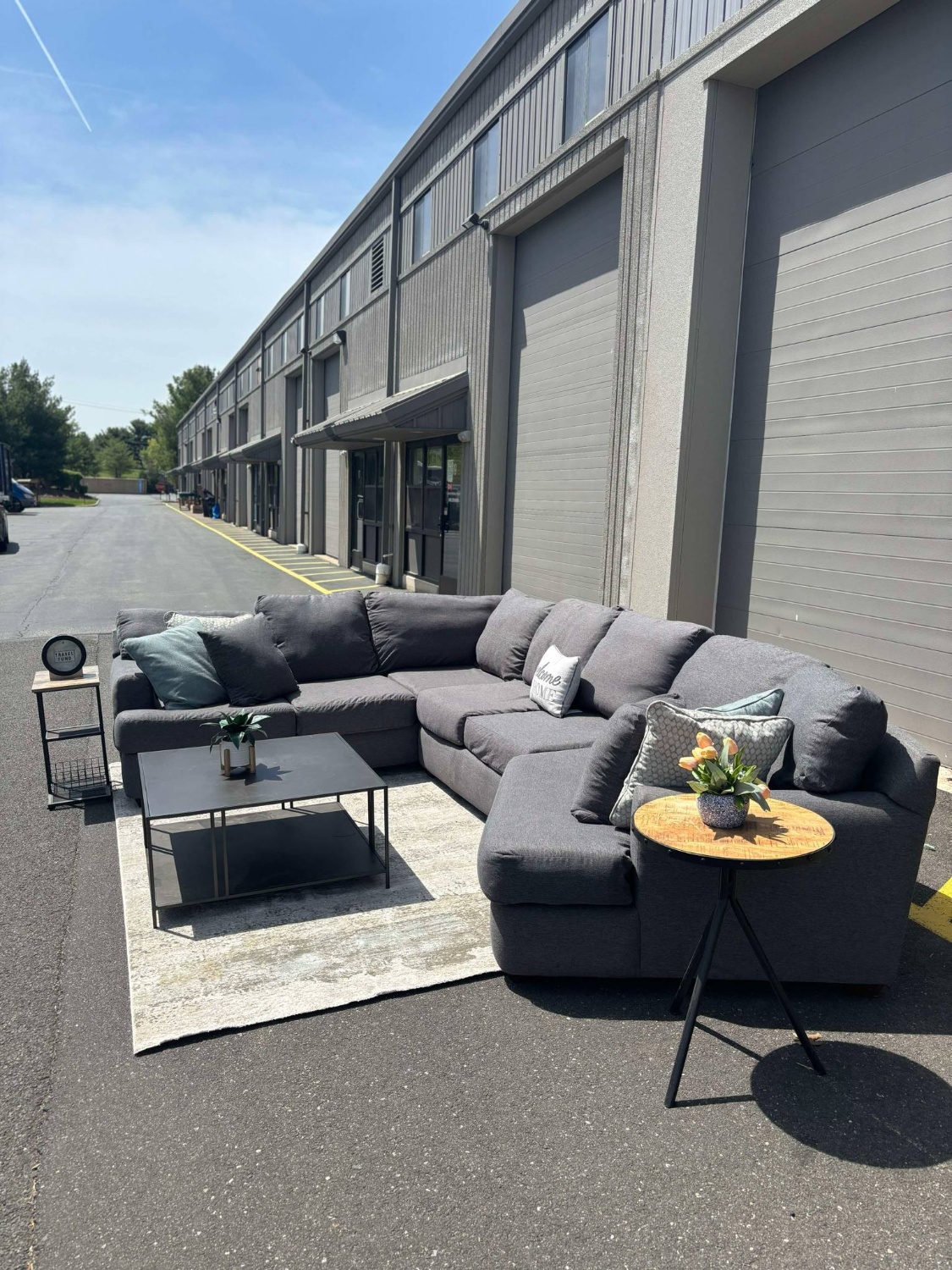 Gray Cuddler Sectional Couch (DELIVERY AVAILABLE) Image #2 | Ivy Store