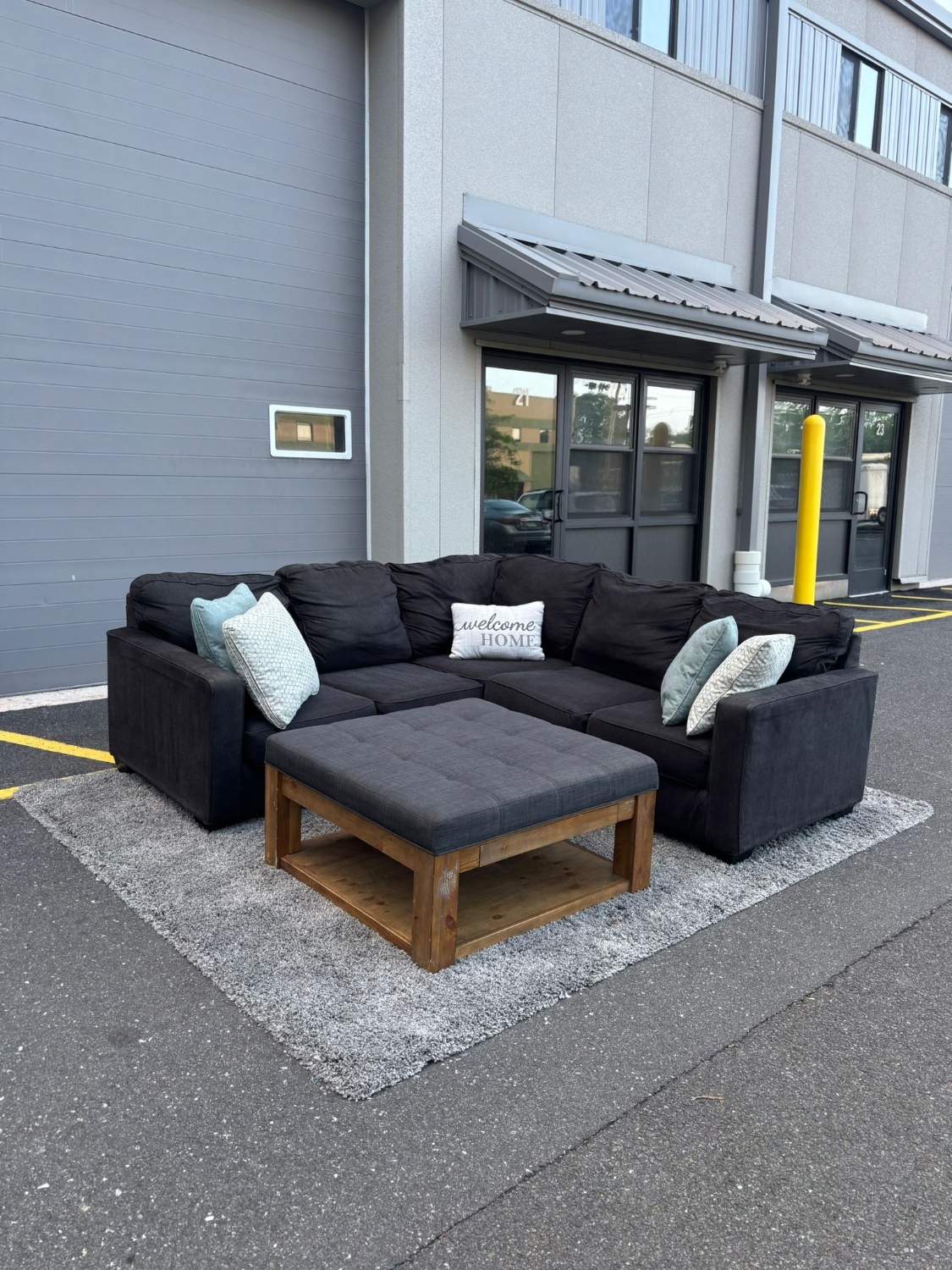 Ashley Furniture Black Sectional Couch (DELIVERY AVAILABLE) Image #1 | Ivy Store