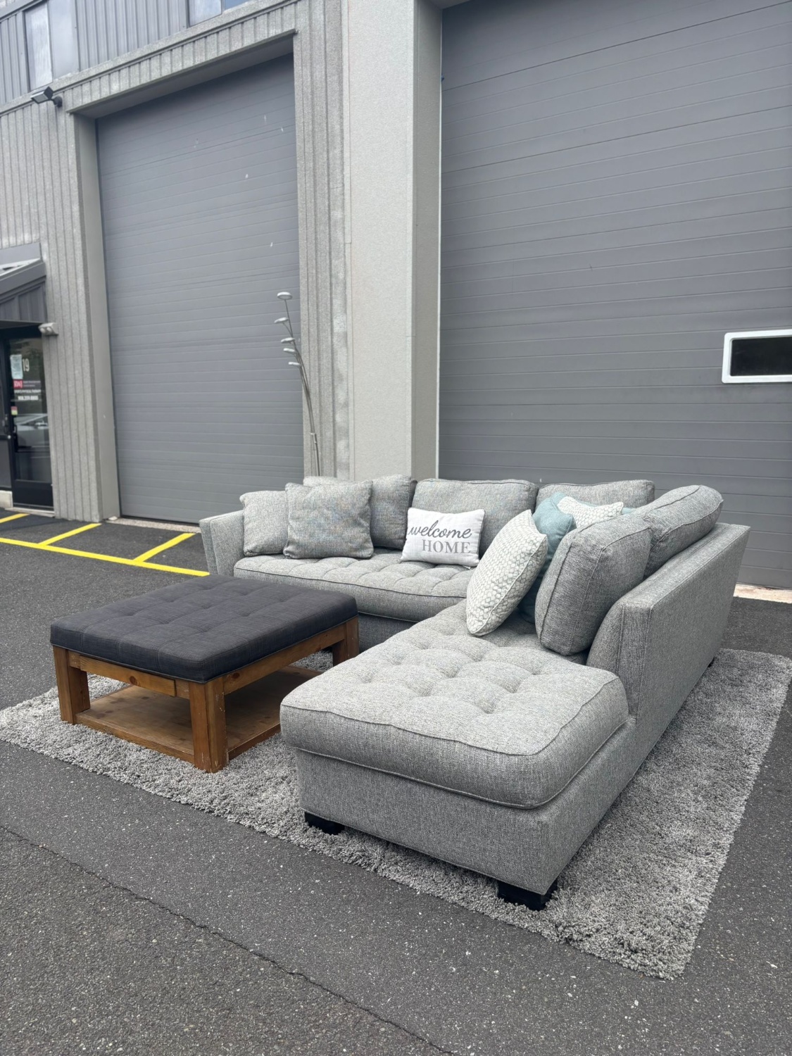 Ashley Furniture Sectional Couch – Gray (DELIVERY AVAILABLE) Image #2 | Ivy Store