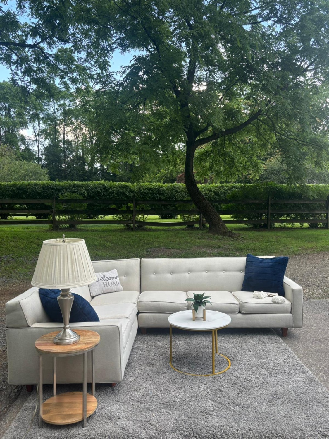 Rowe Furniture Sectional Couch (DELIVERY AVAILABLE) image | Ivy Store