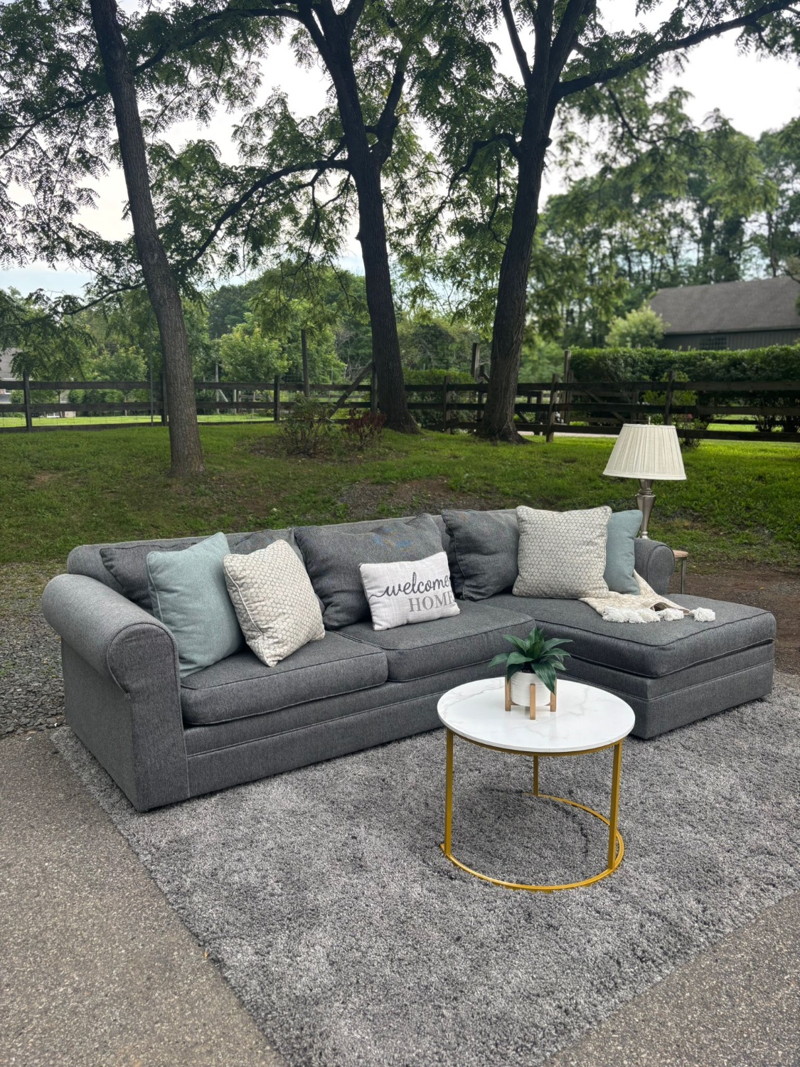 Gray Sectional Couch (DELIVERY AVAILABLE) Image #2 | Ivy Store