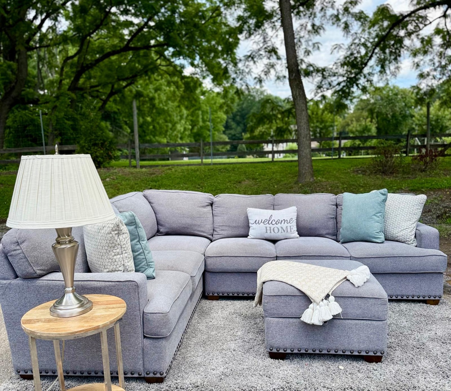 Thomasville Emilee Sectional Couch w/ Storage Ottoman (DELIVERY AVAILABLE) Image #1 | Ivy Store