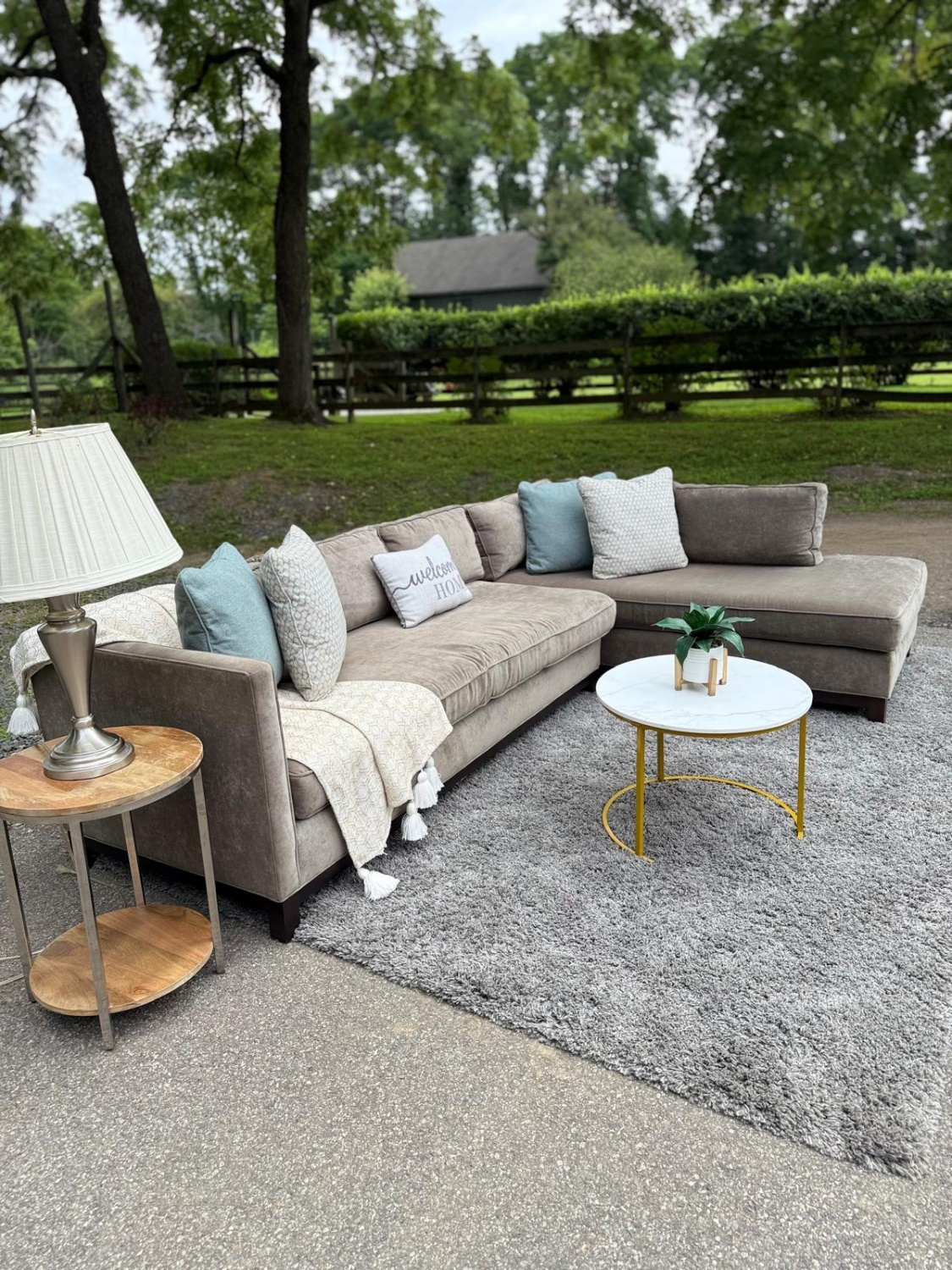 Mitchell Gold Bob Williams “Clifton” Sectional (DELIVERY AVAILABLE) Image #2 | Ivy Store