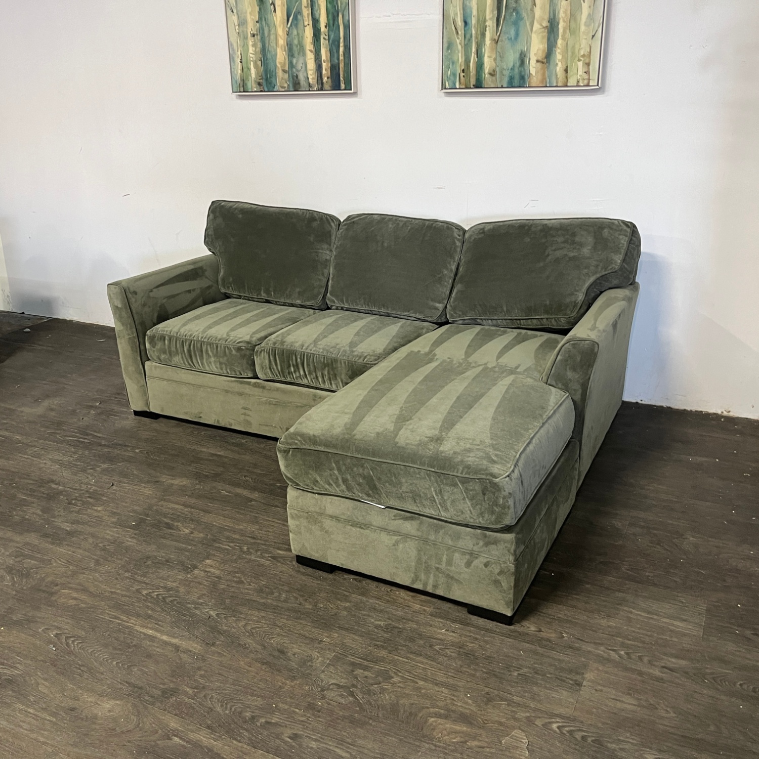 Army Green Reversible Chaise Sectional | Free Delivery! Image #2 | Ivy Store