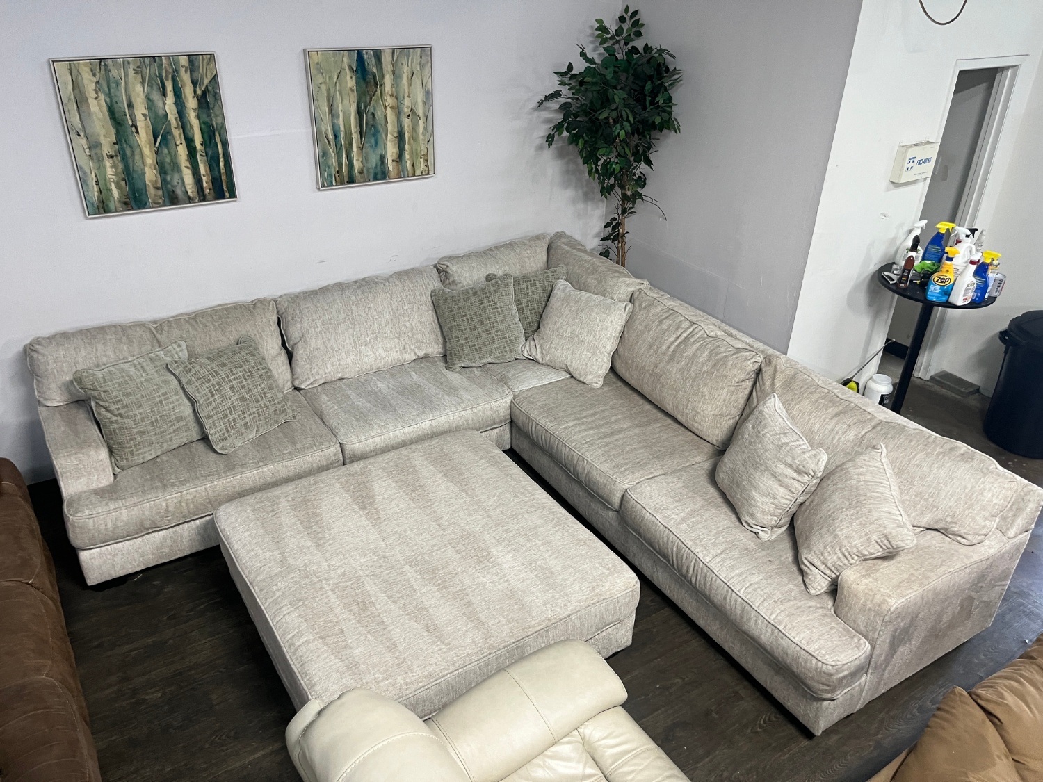 Ashley Rawcliffe Sectional Couch | Free Delivery! Image #2 | Ivy Store