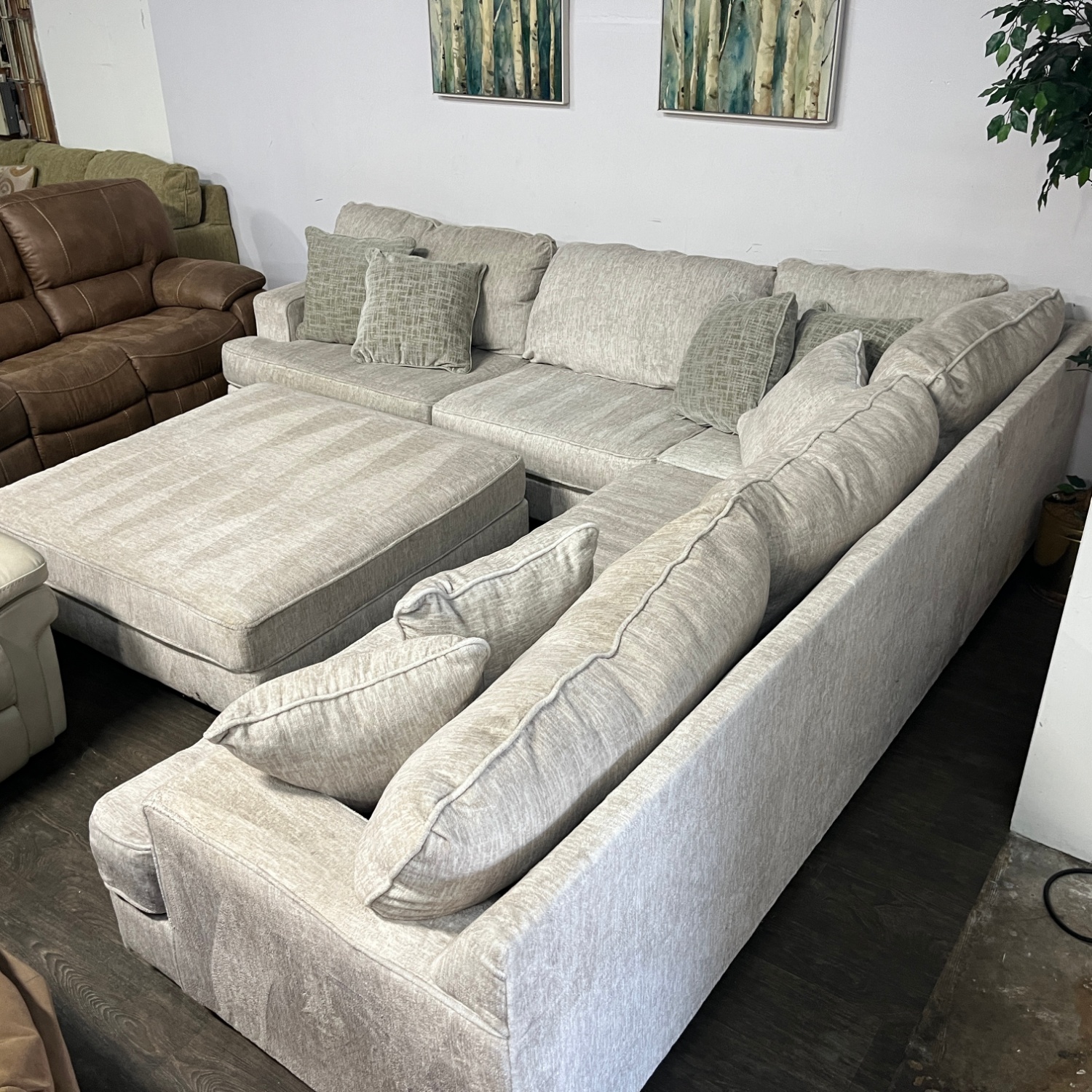 Ashley Rawcliffe Sectional Couch | Free Delivery! Image #1 | Ivy Store