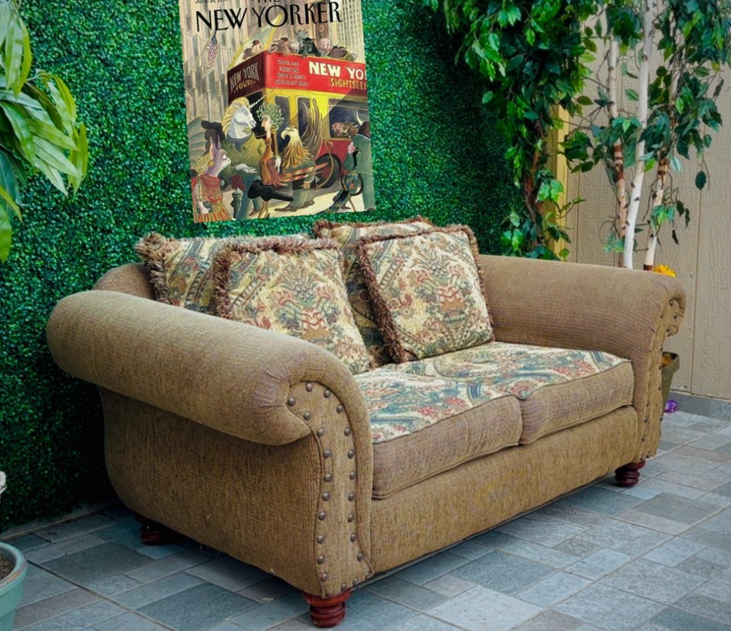 (Free Delivery🚚🚛) Elegant Light Tan Loveseat 🛋️  Image #2 | Ivy Store