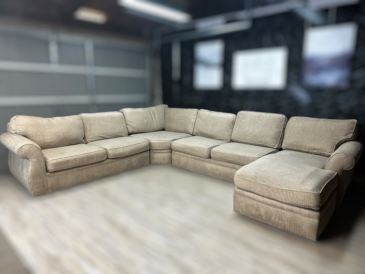 Free Delivery- Broyhill beige U shaped sectional couch image | Ivy Store